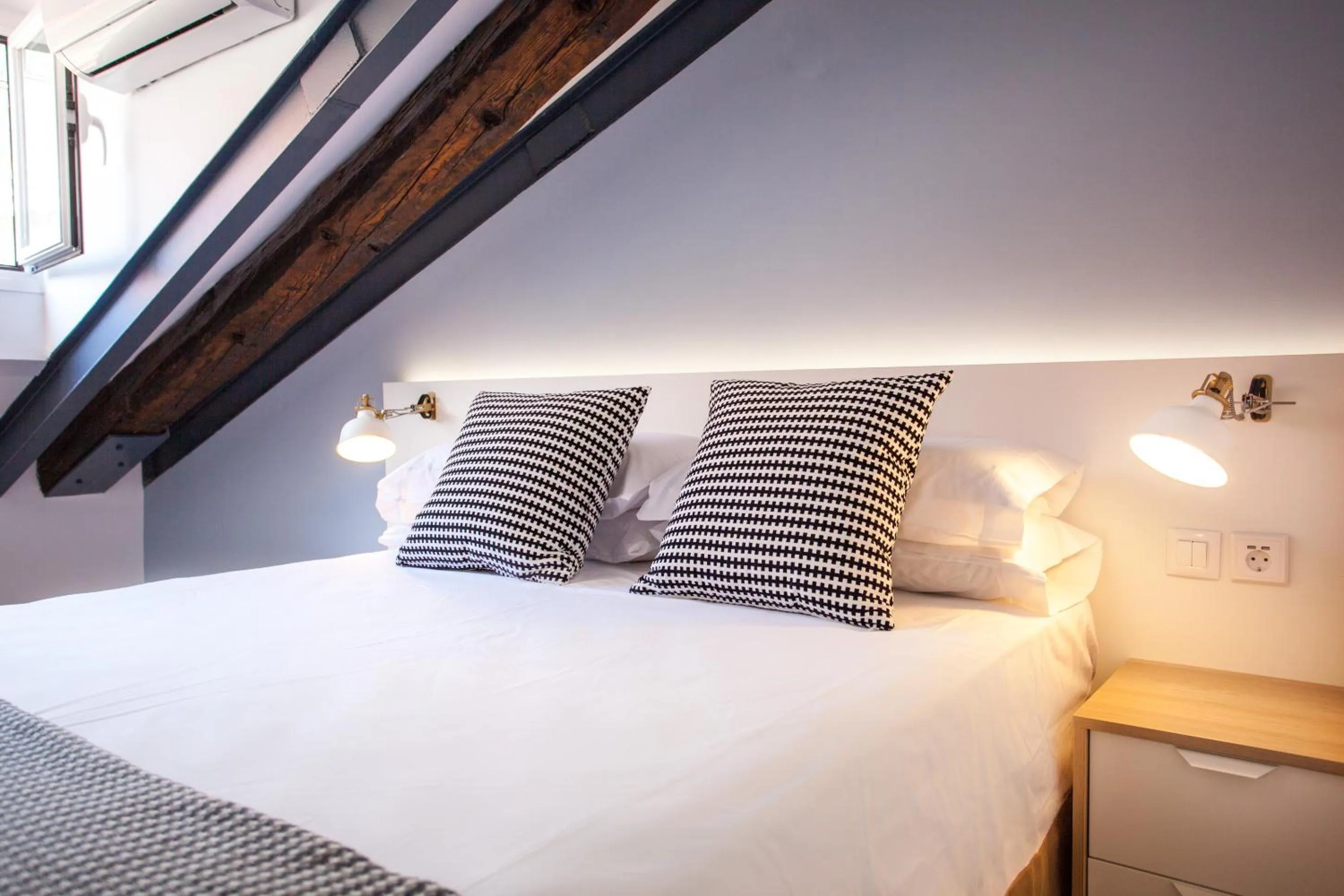 Bedroom, Bed in Apartment in Malasaña