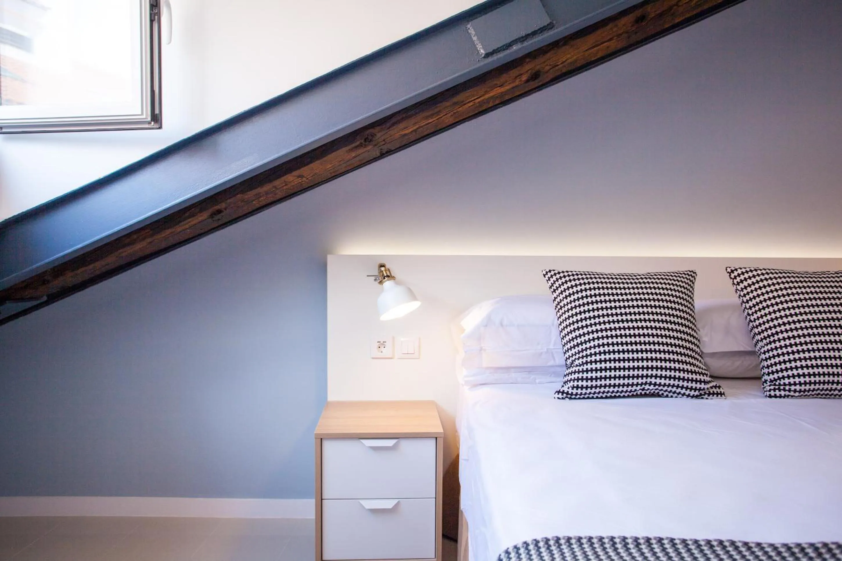 Photo of the whole room, Bed in Apartment in Malasaña