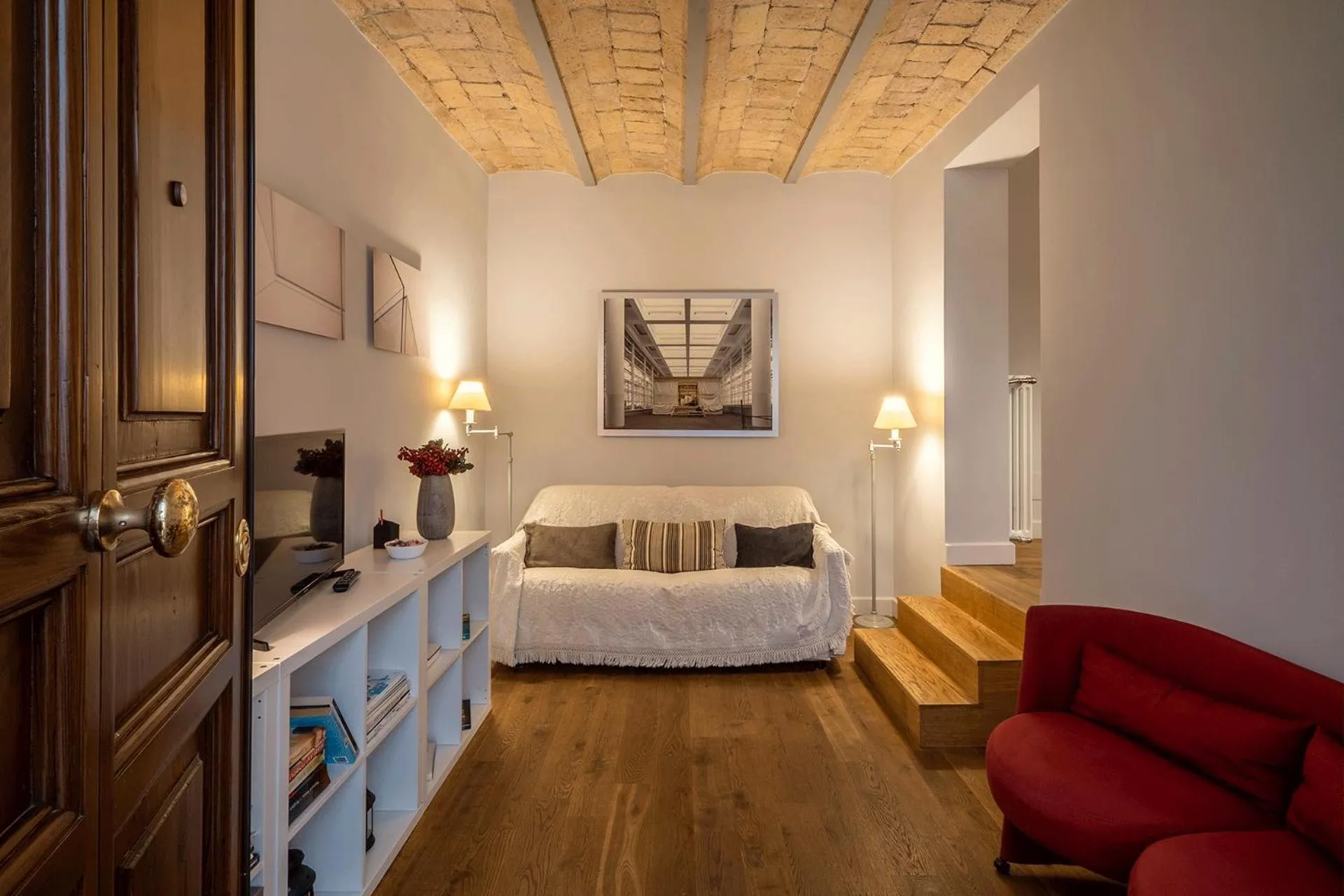 Fotofever Apt, two bedrooms with air conditioned in elegant shopping area, close to Vatican City