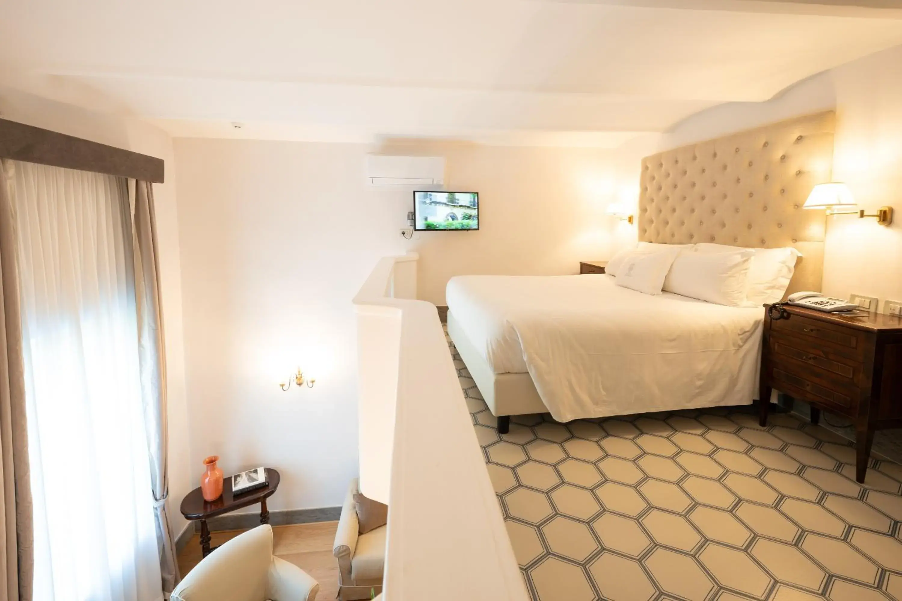 Junior Suite with Garden View- Split level in Grand Hotel Cocumella Junior Suite with Garden View- Split level in Grand Hotel Cocumella