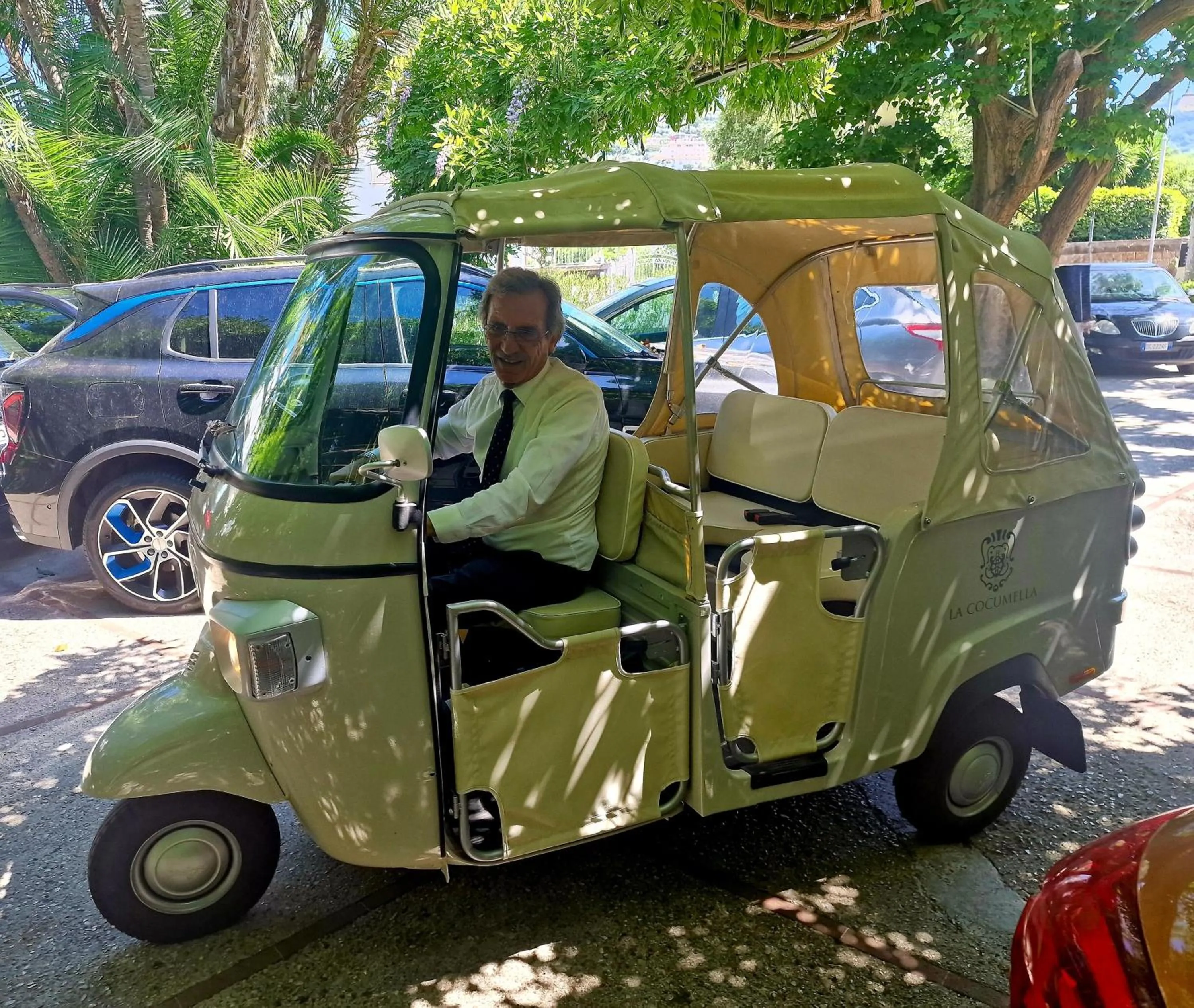 Parking in Grand Hotel Cocumella