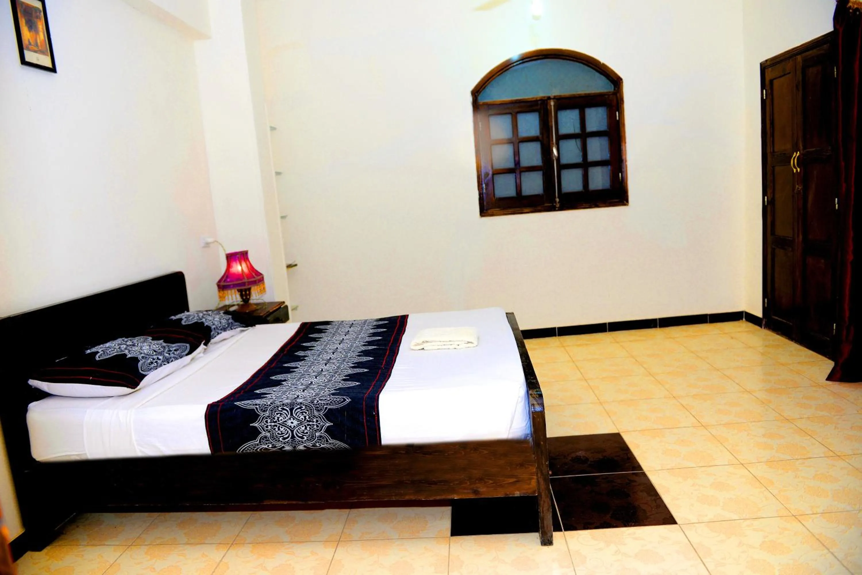 Bed in Luxor Guest House