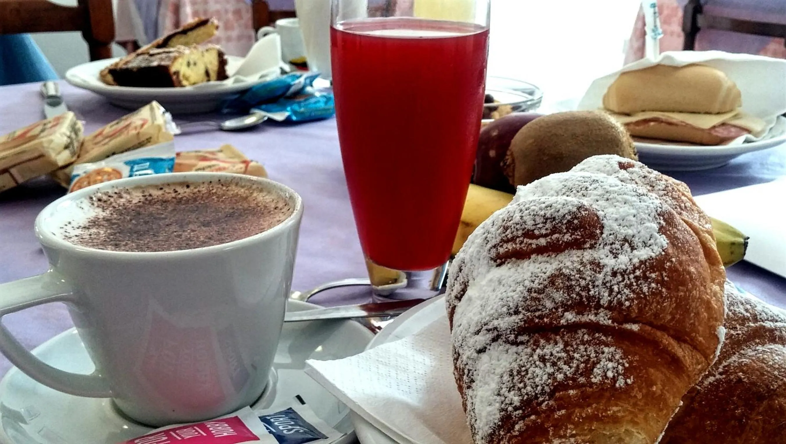 Breakfast in Hotel Rosalba