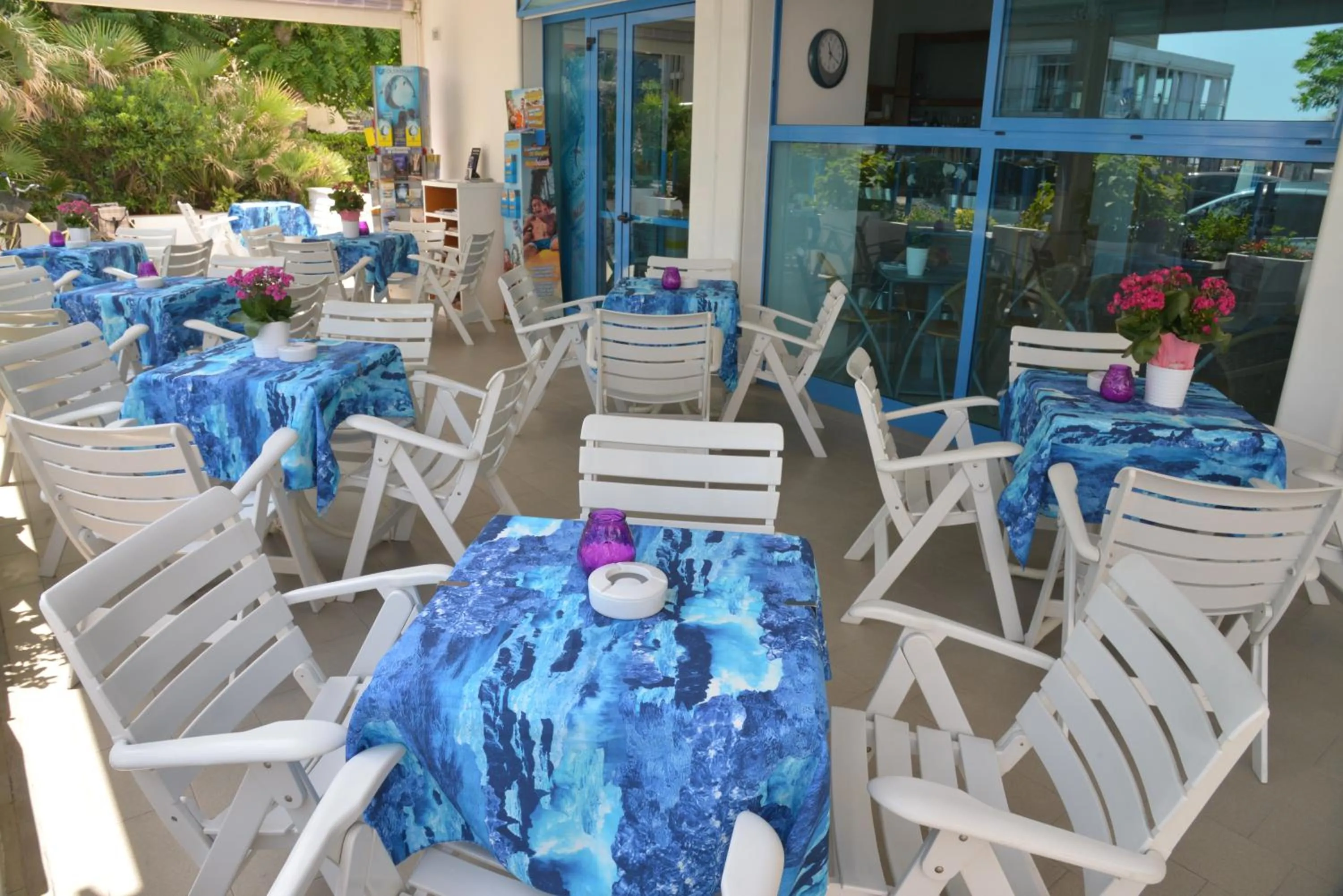Patio in Hotel Rosalba