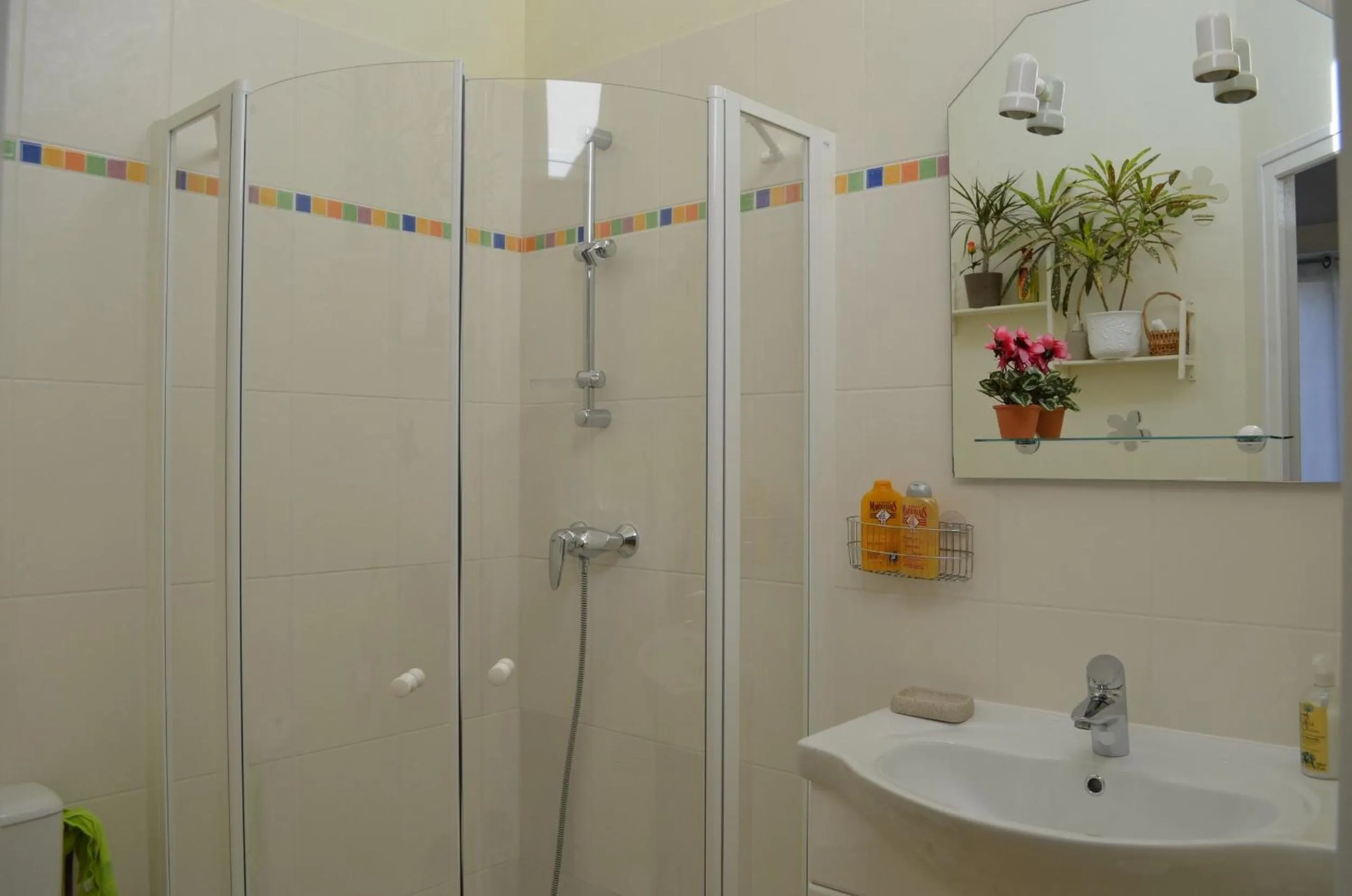 Bathroom in Couette Et Cafe Crème