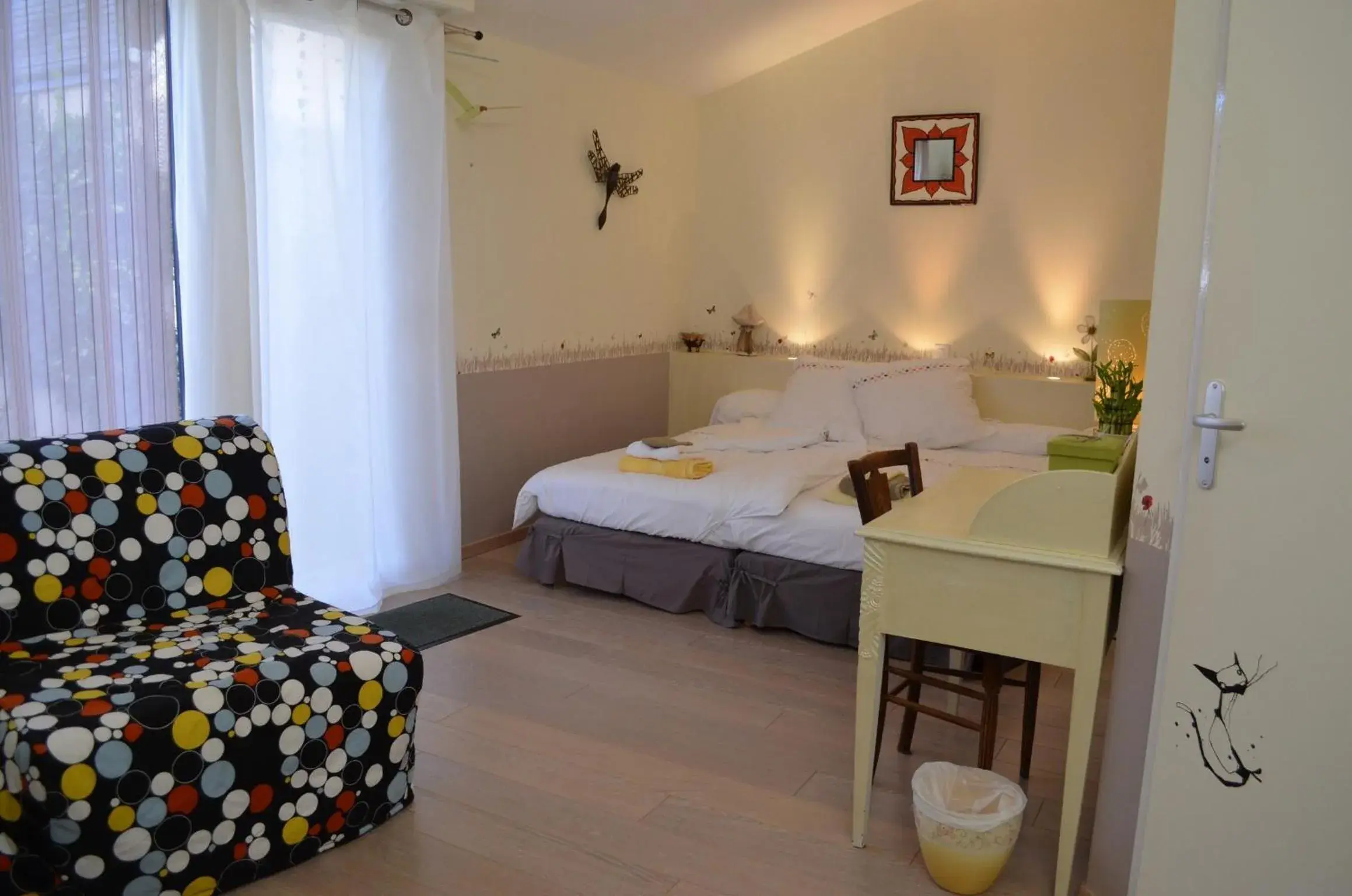 Double Room with Garden View - single occupancy in Couette Et Cafe Crème Double Room with Garden View - single occupancy in Couette Et Cafe Crème