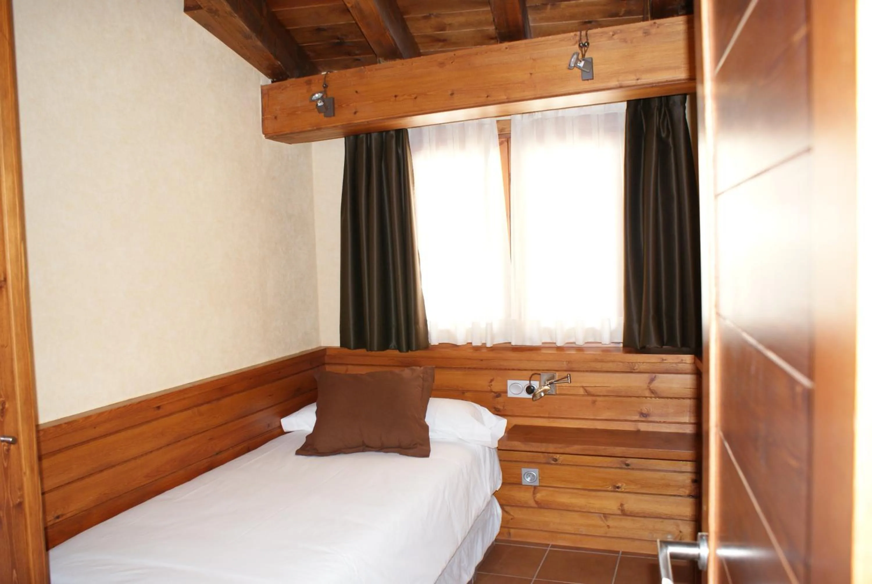 Bedroom, Bed in Aparthotel Bellver