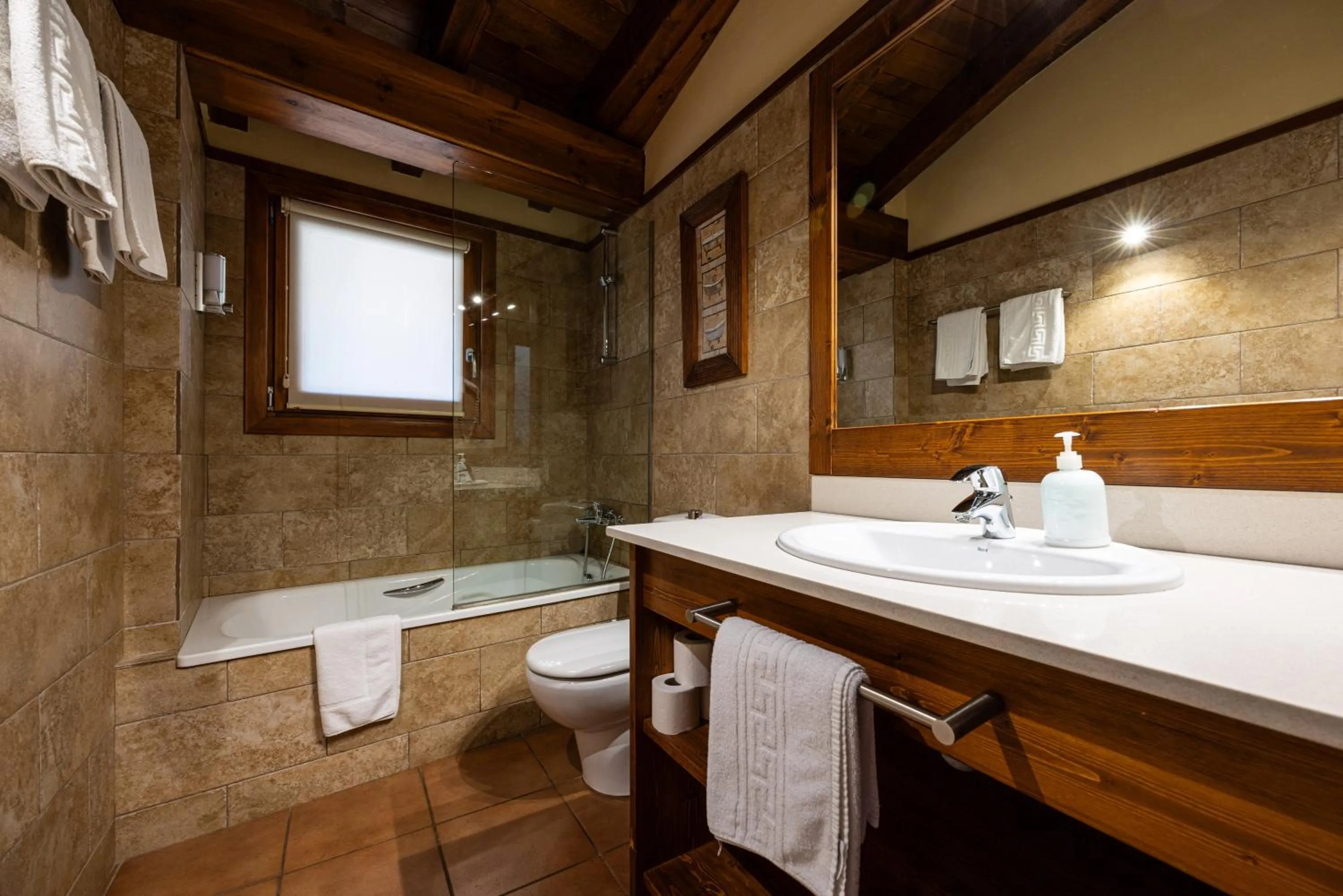 Bathroom in Aparthotel Bellver