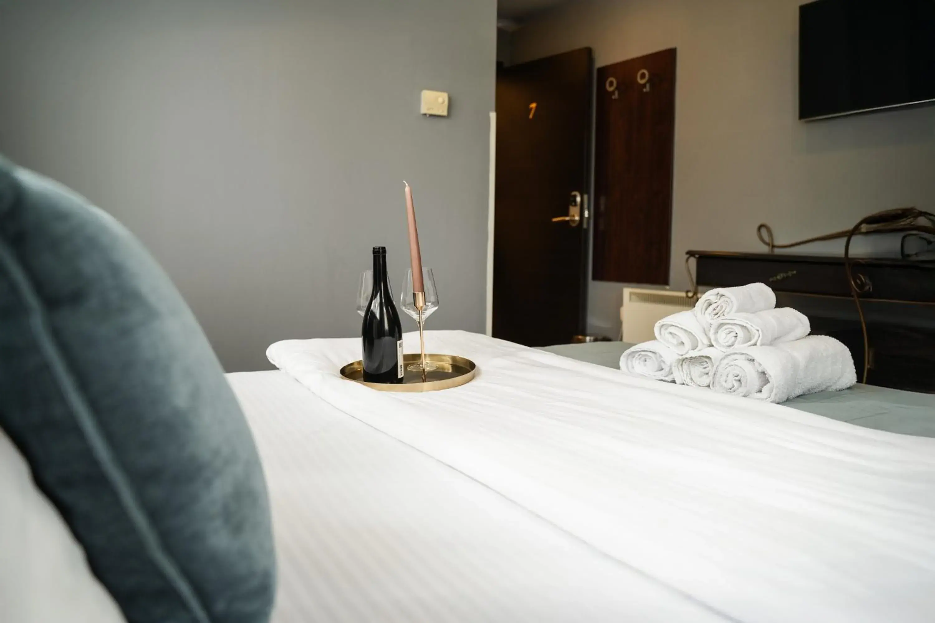 Bed in Hotel Dum by Muskat Bed in Hotel Dum by Muskat