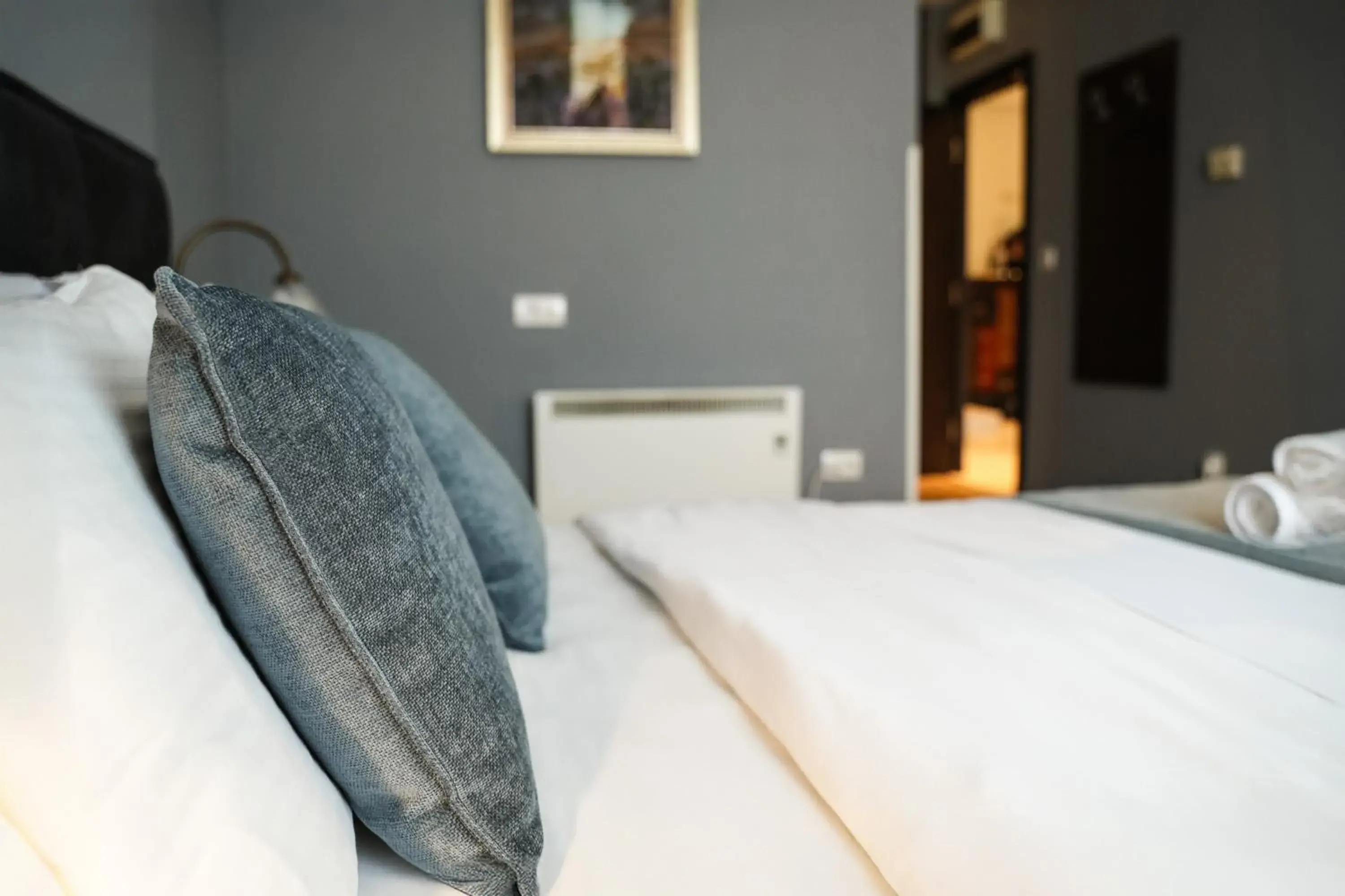 Bed in Hotel Dum by Muskat Bed in Hotel Dum by Muskat