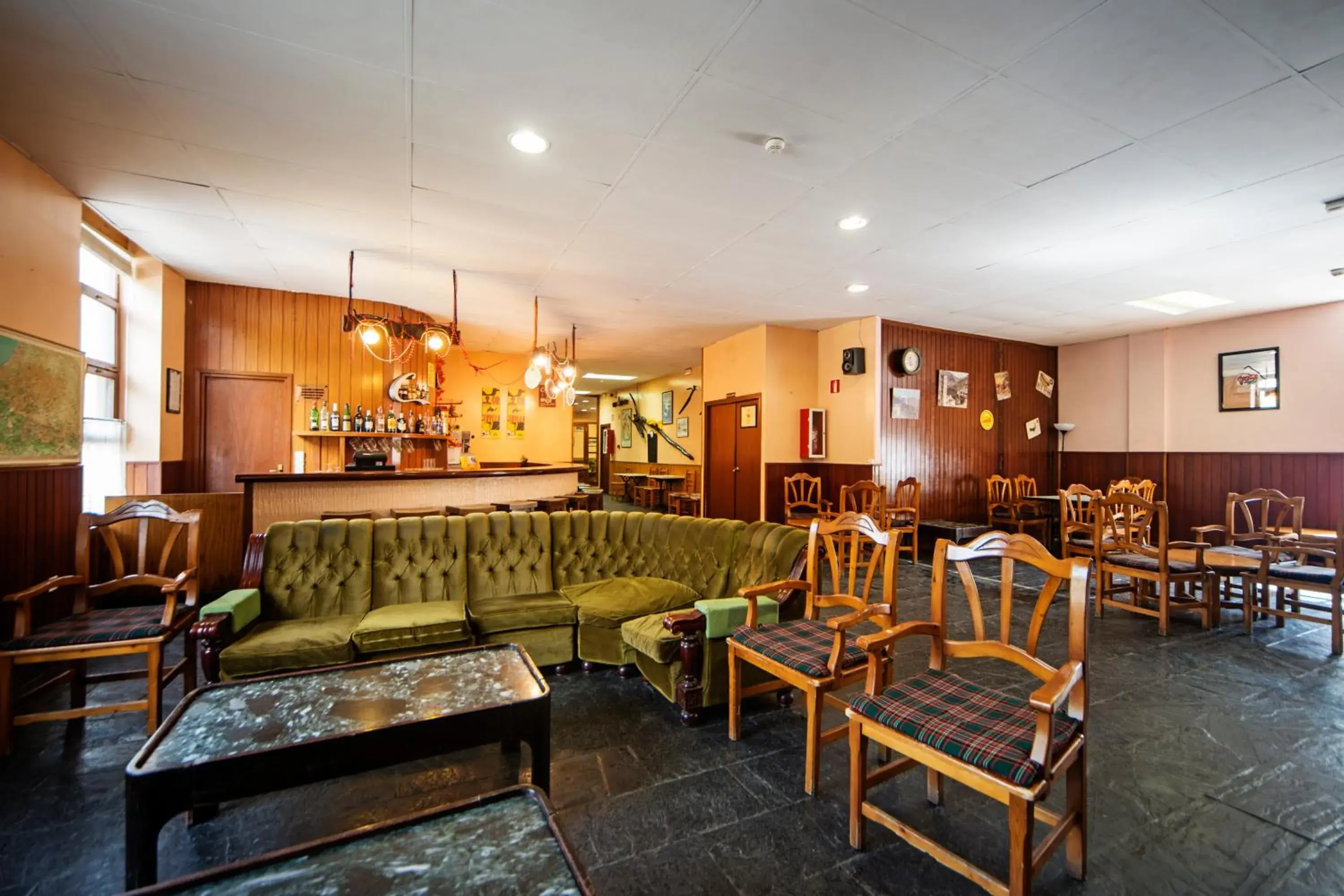 Restaurant/places to eat in Hotel Hipic Restaurant/places to eat in Hotel Hipic