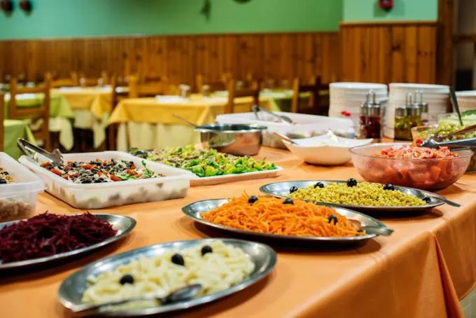 Restaurant/places to eat in Hotel Hipic