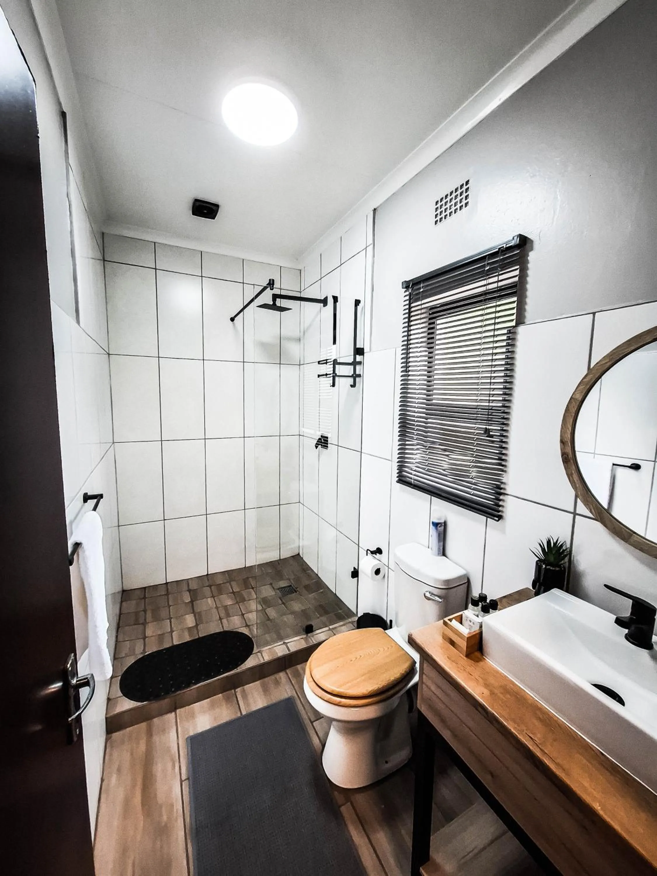 Shower in B at Home Guest House