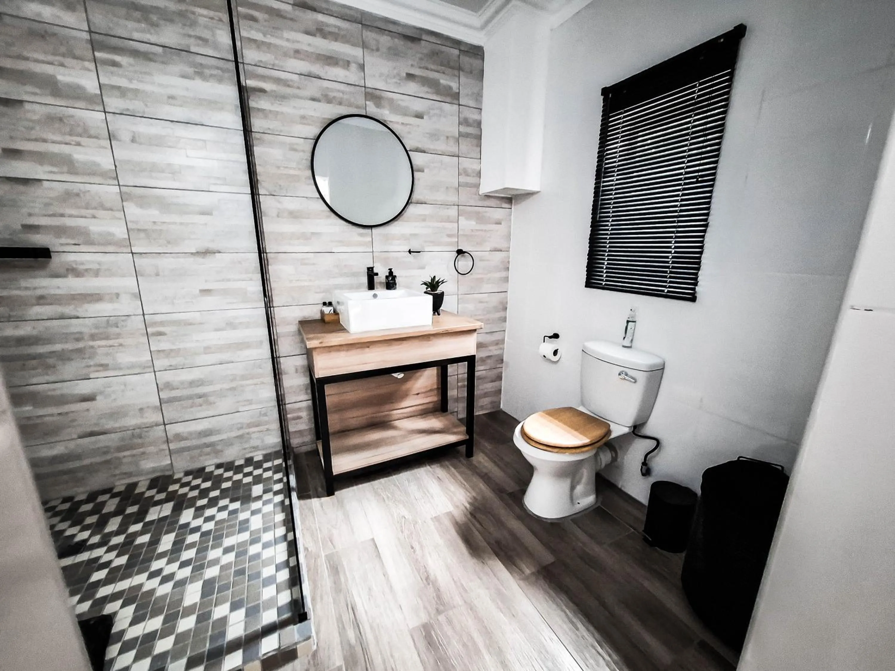 Shower in B at Home Guest House