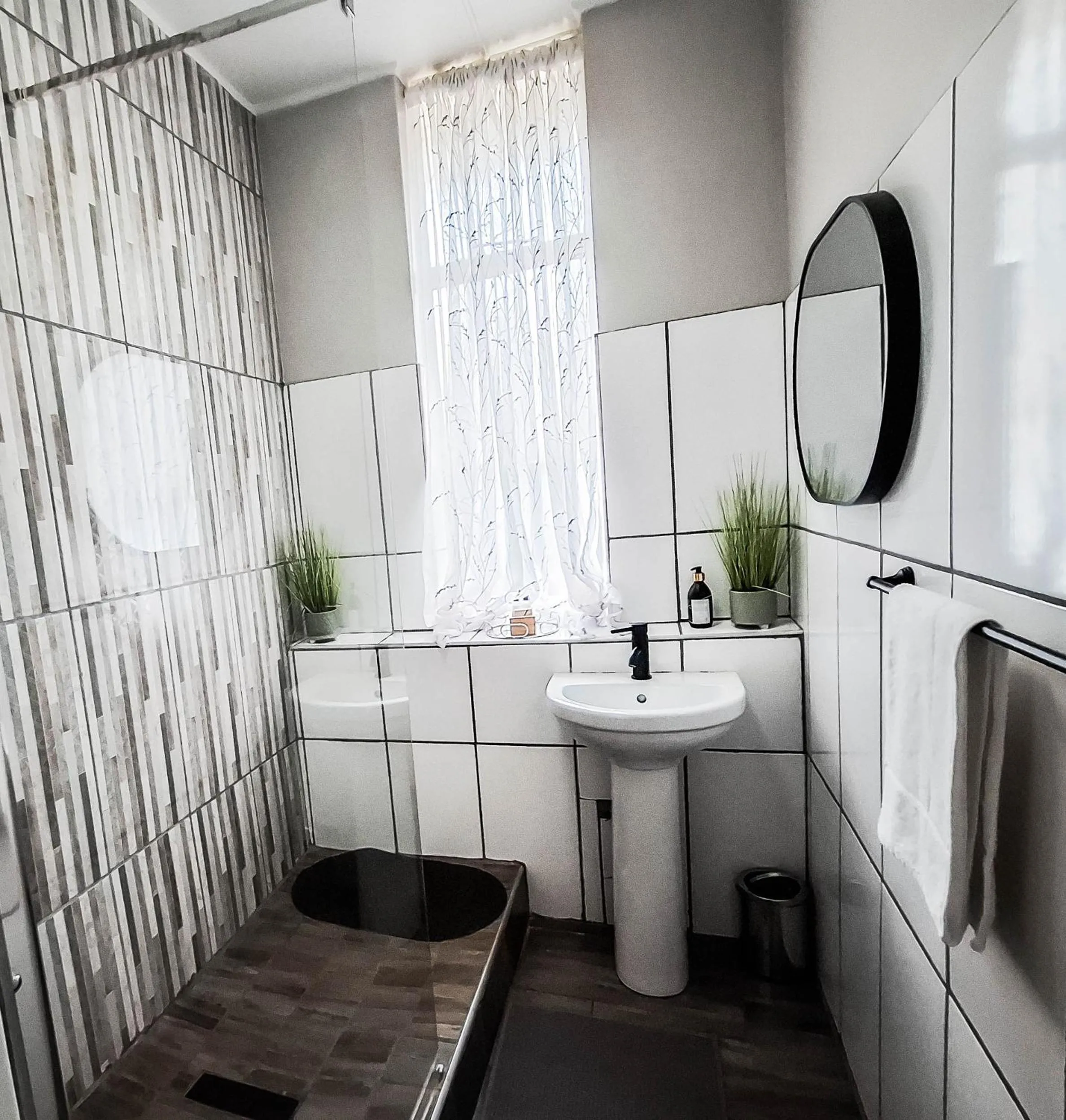 Shower in B at Home Guest House