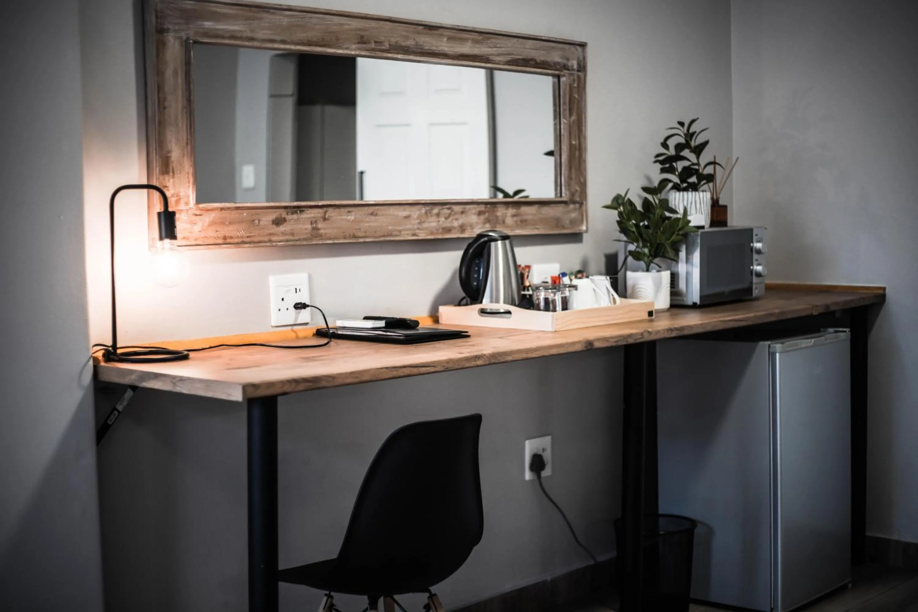 Coffee/tea facilities in B at Home Guest House