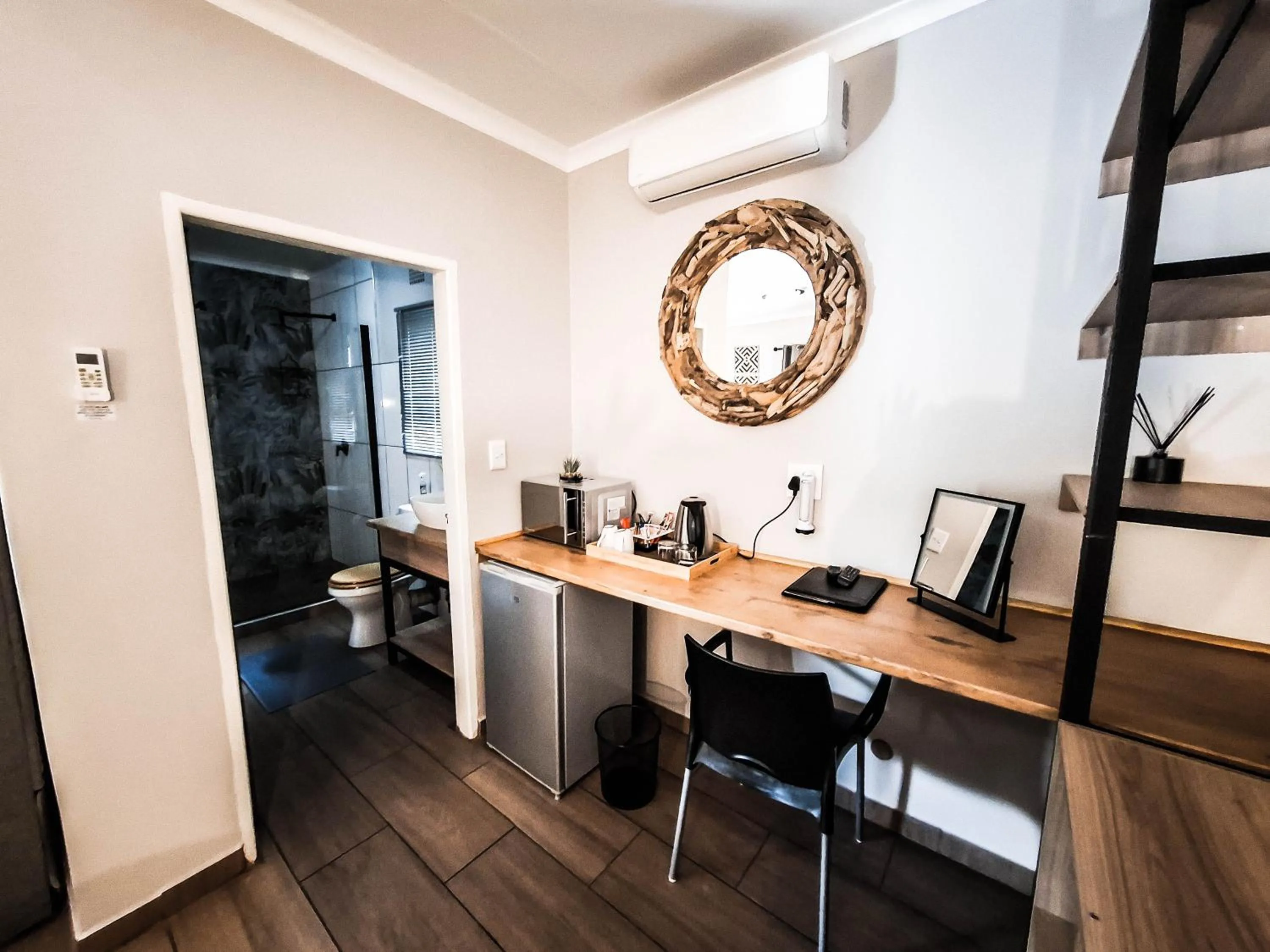 Coffee/tea facilities in B at Home Guest House