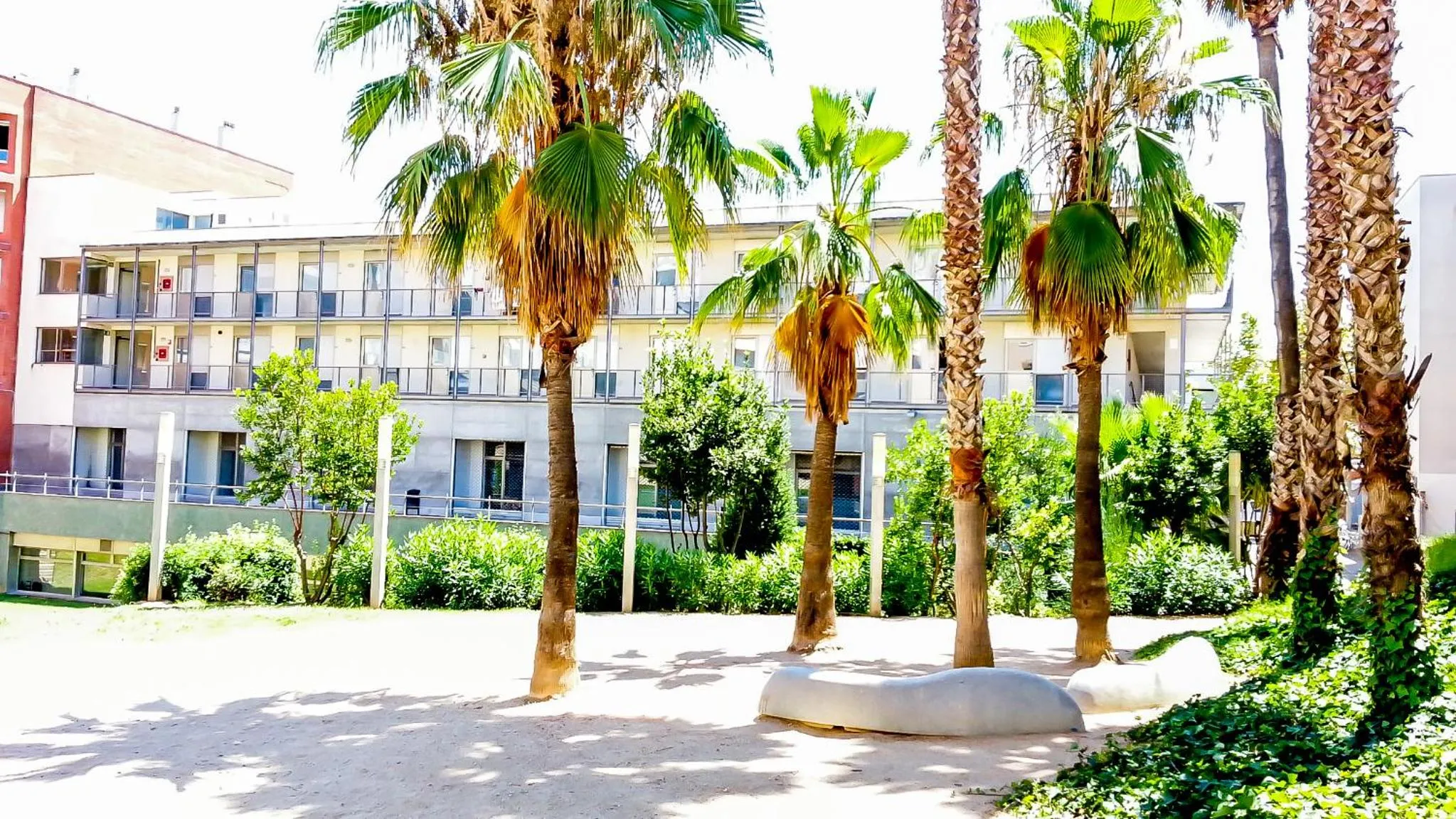 Property building in Apartaments Turístics Residencia Vila Nova