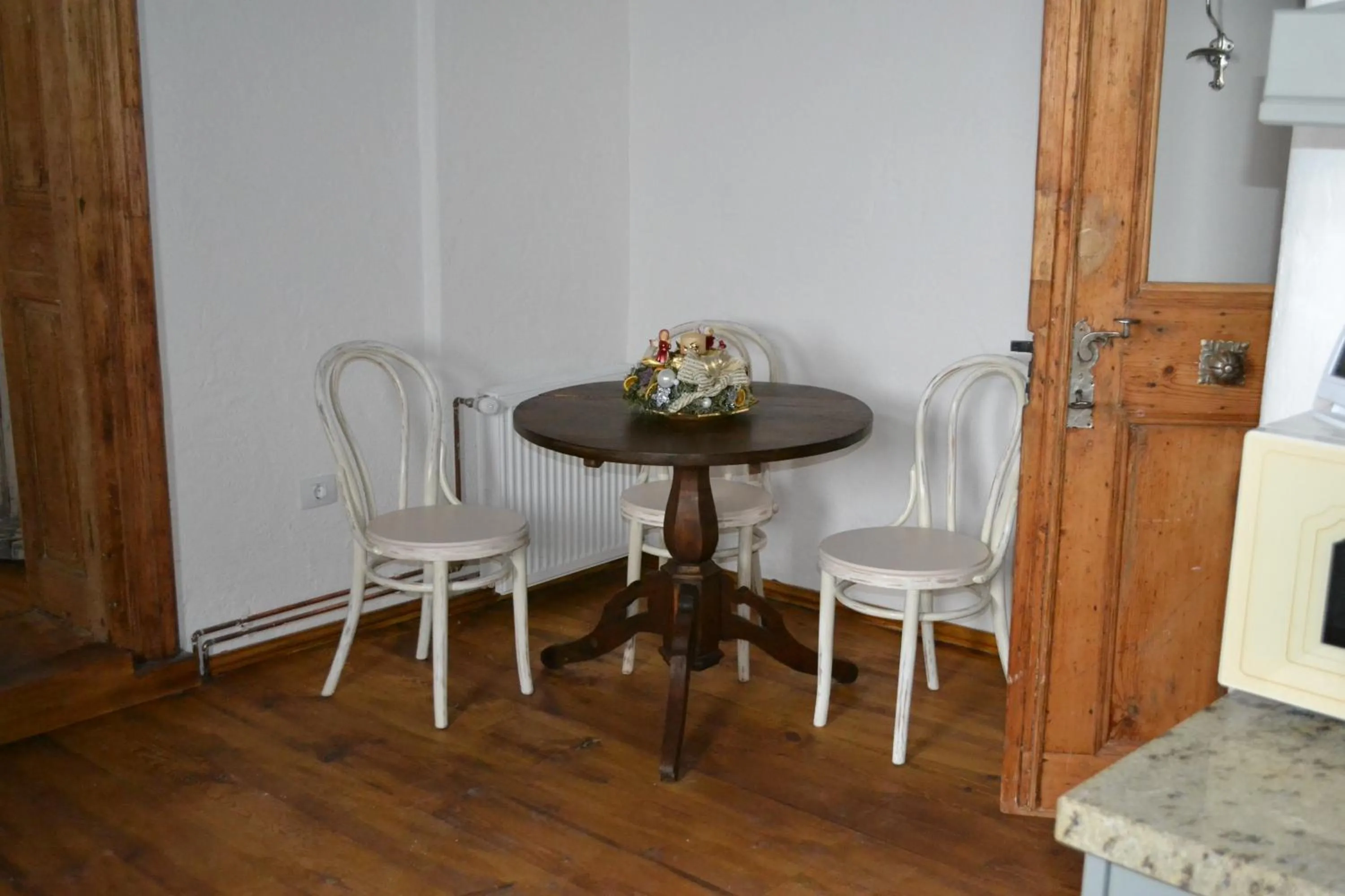 Decorative detail in Casa Veche