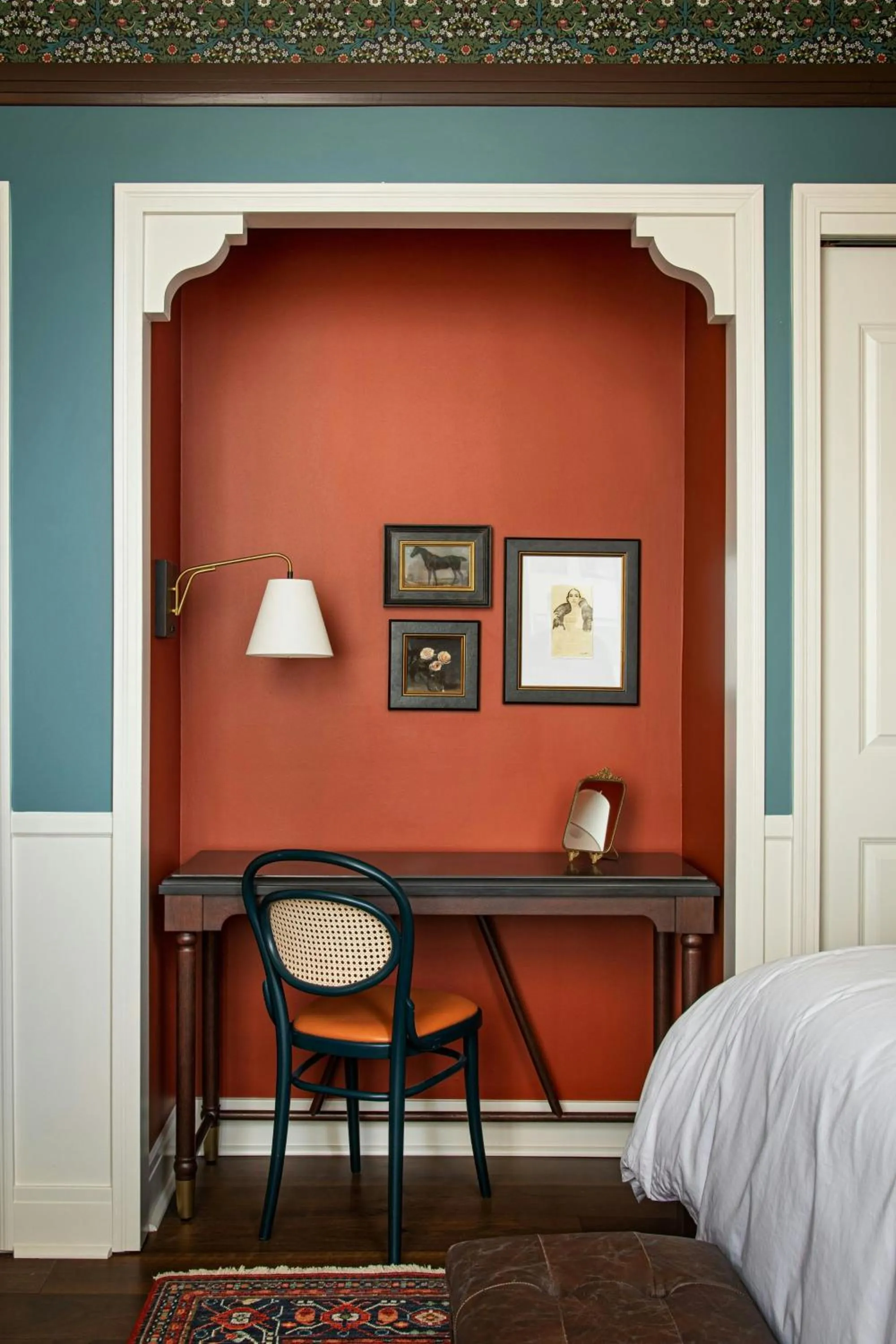 Photo of the whole room, Bed in Hotel David Whitney, Autograph Collection