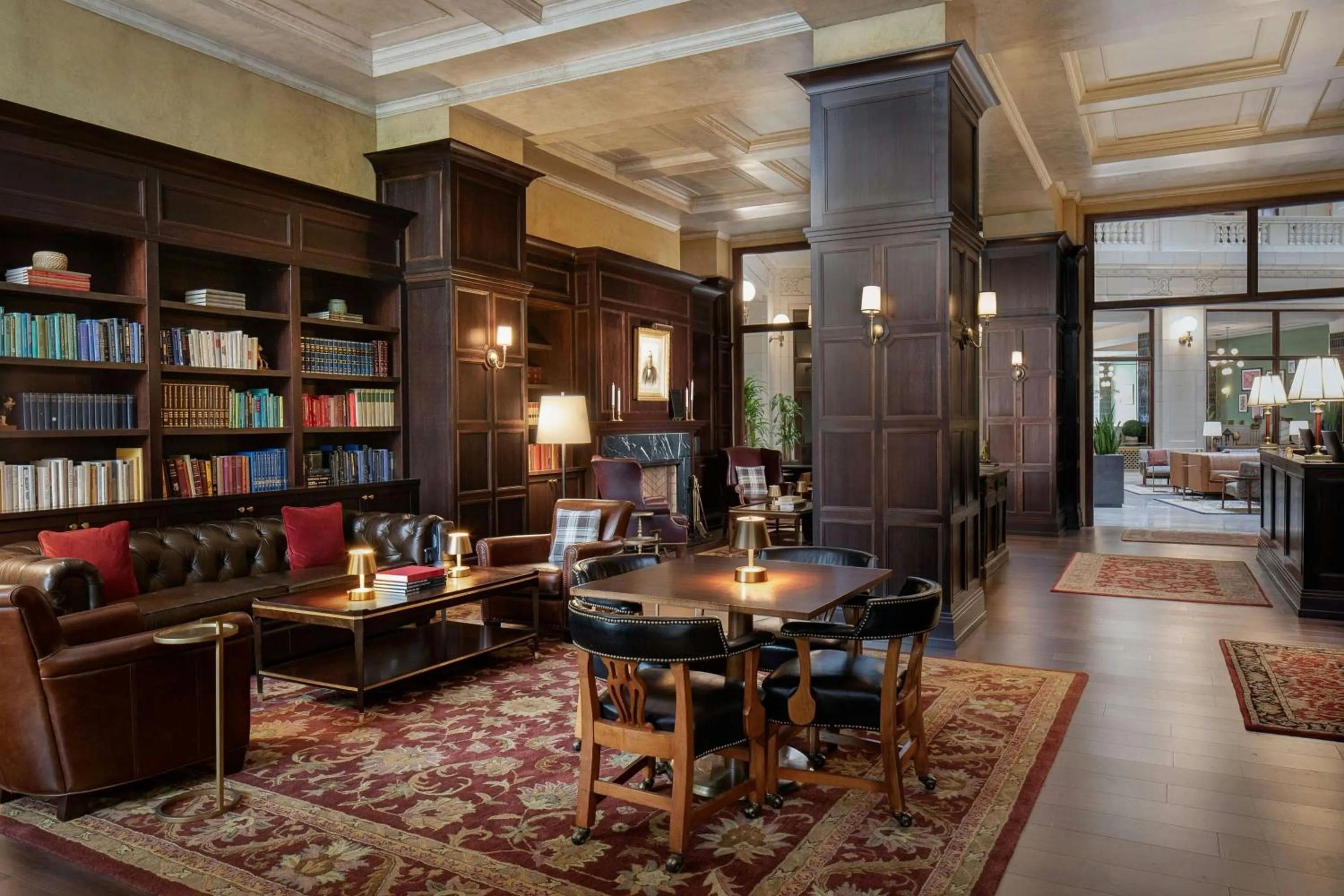 Restaurant/places to eat in Hotel David Whitney, Autograph Collection