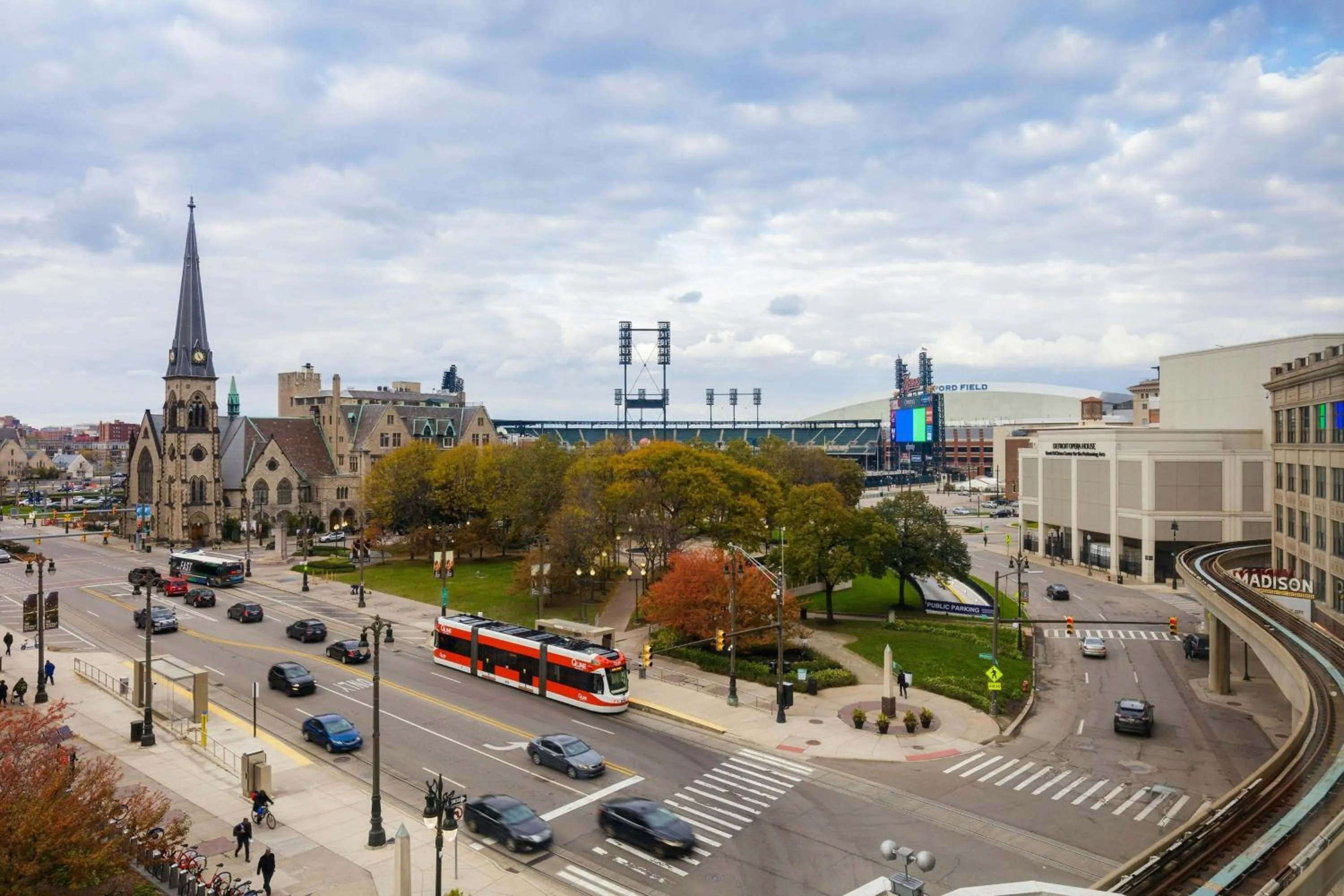 Photo of the whole room in Hotel David Whitney, Autograph Collection