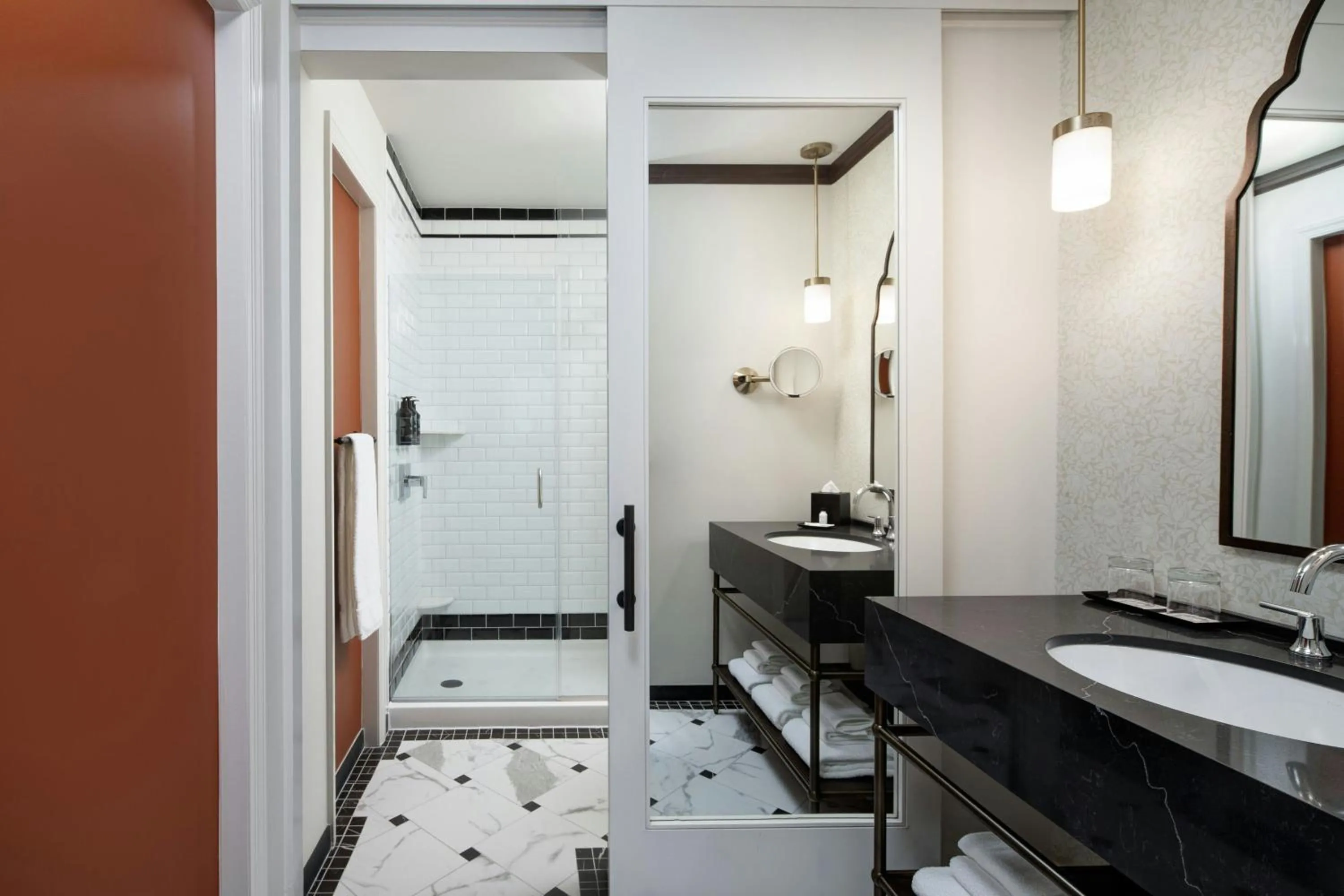 Bathroom in Hotel David Whitney, Autograph Collection