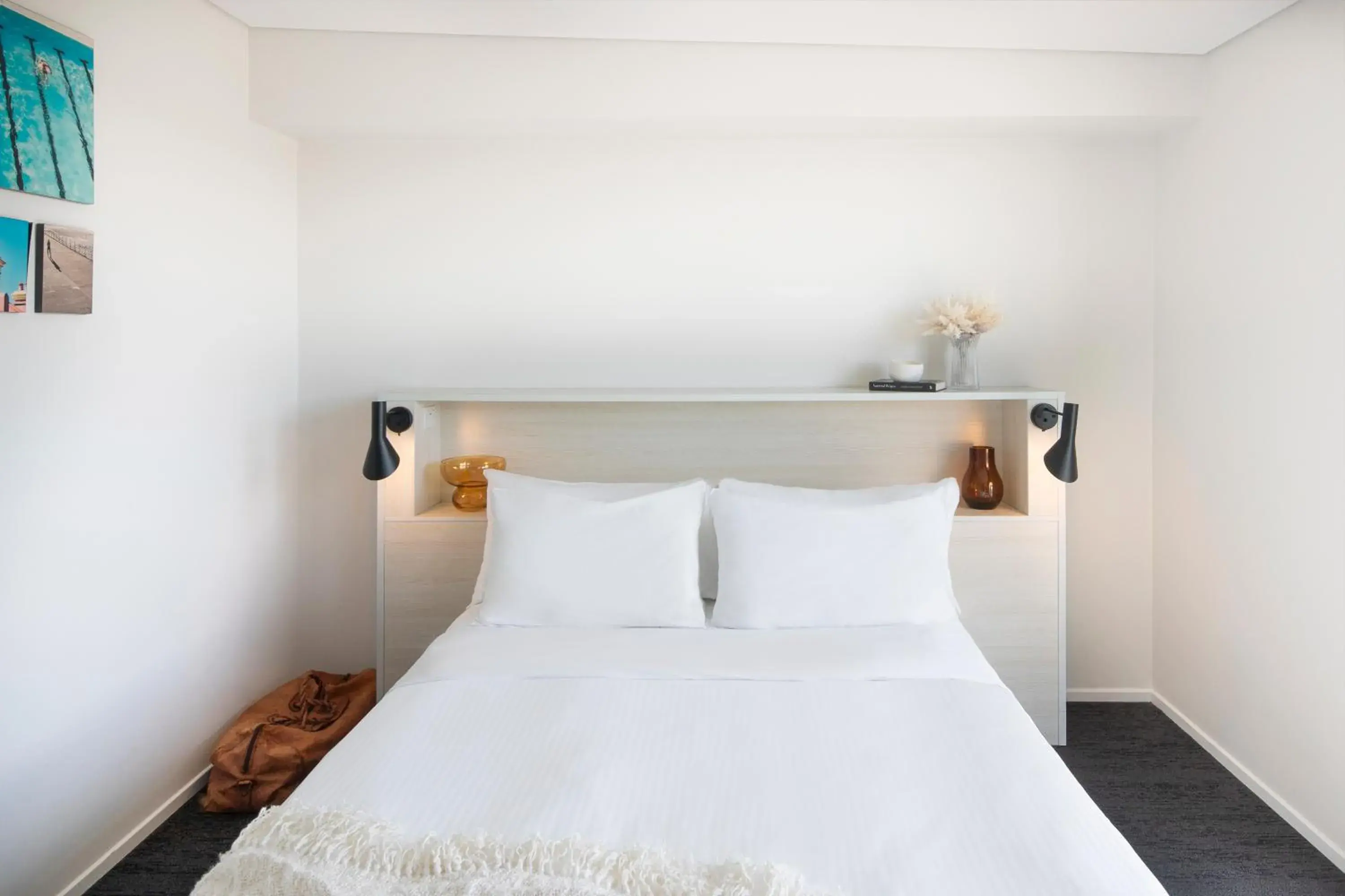 Bed in Veriu Camperdown Bed in Veriu Camperdown