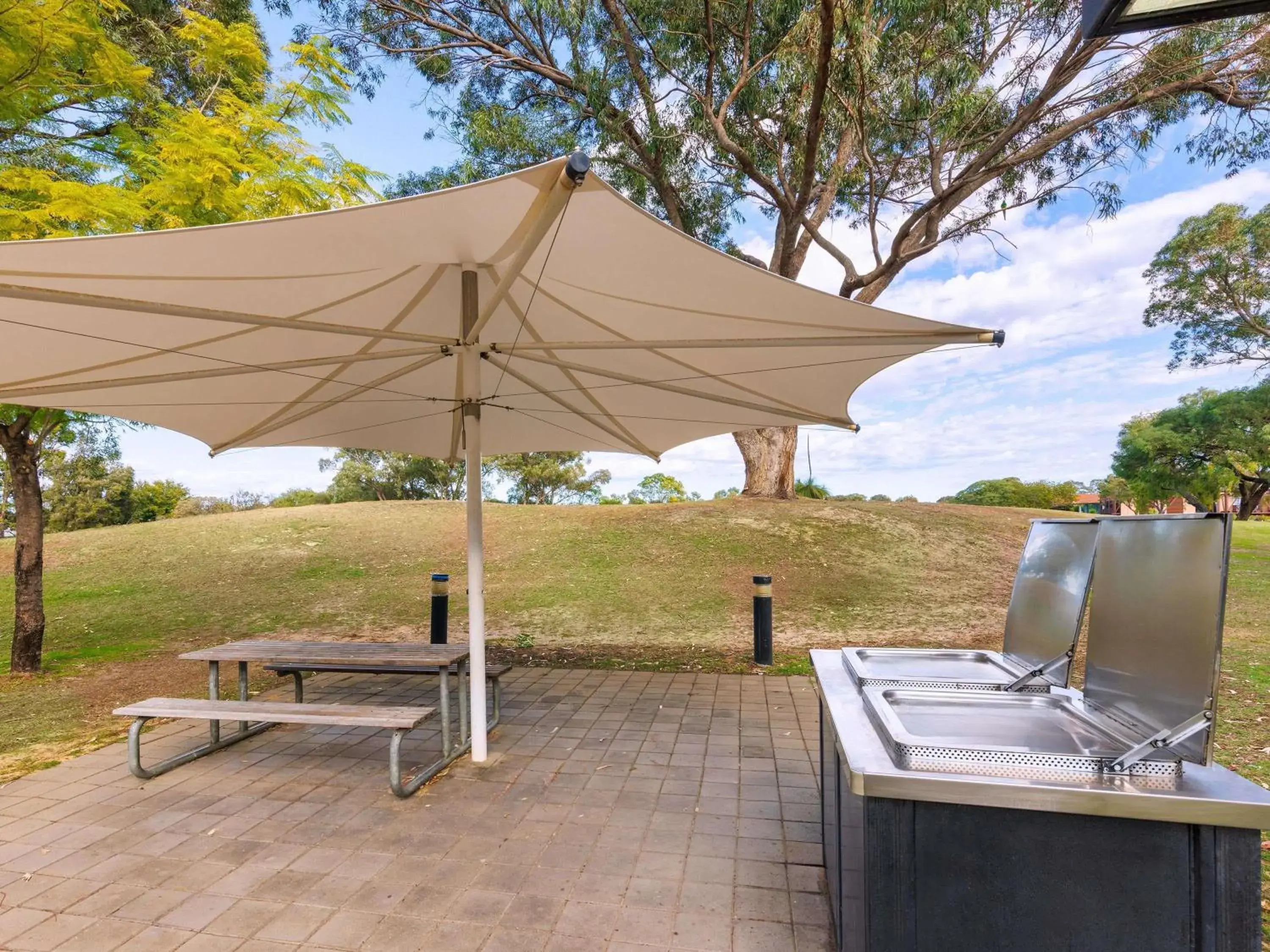 Property building in The Sebel Swan Valley the Vines Property building in The Sebel Swan Valley the Vines