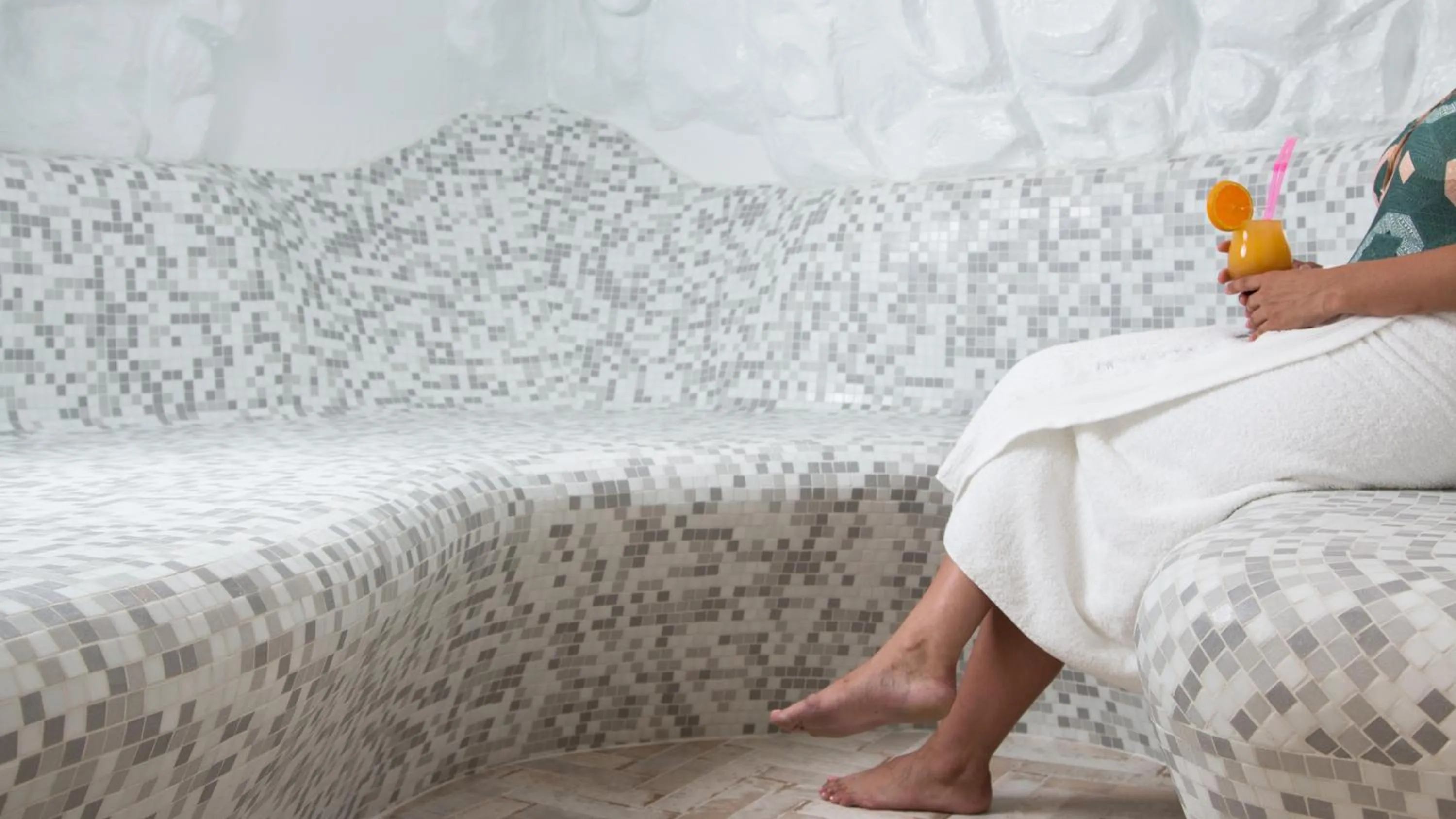 Spa and wellness centre/facilities, Bed in Spiros