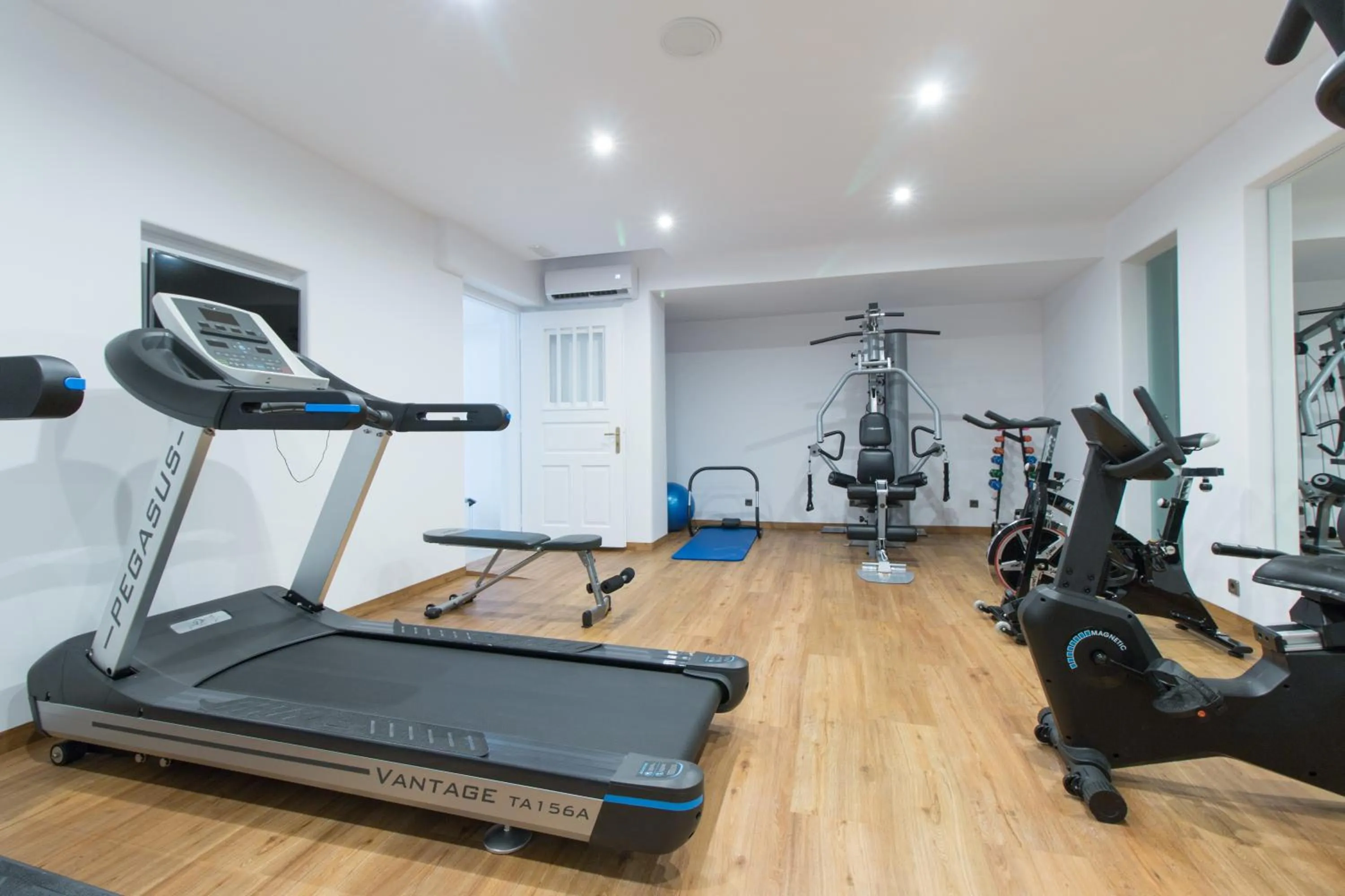 Fitness centre/facilities in Spiros