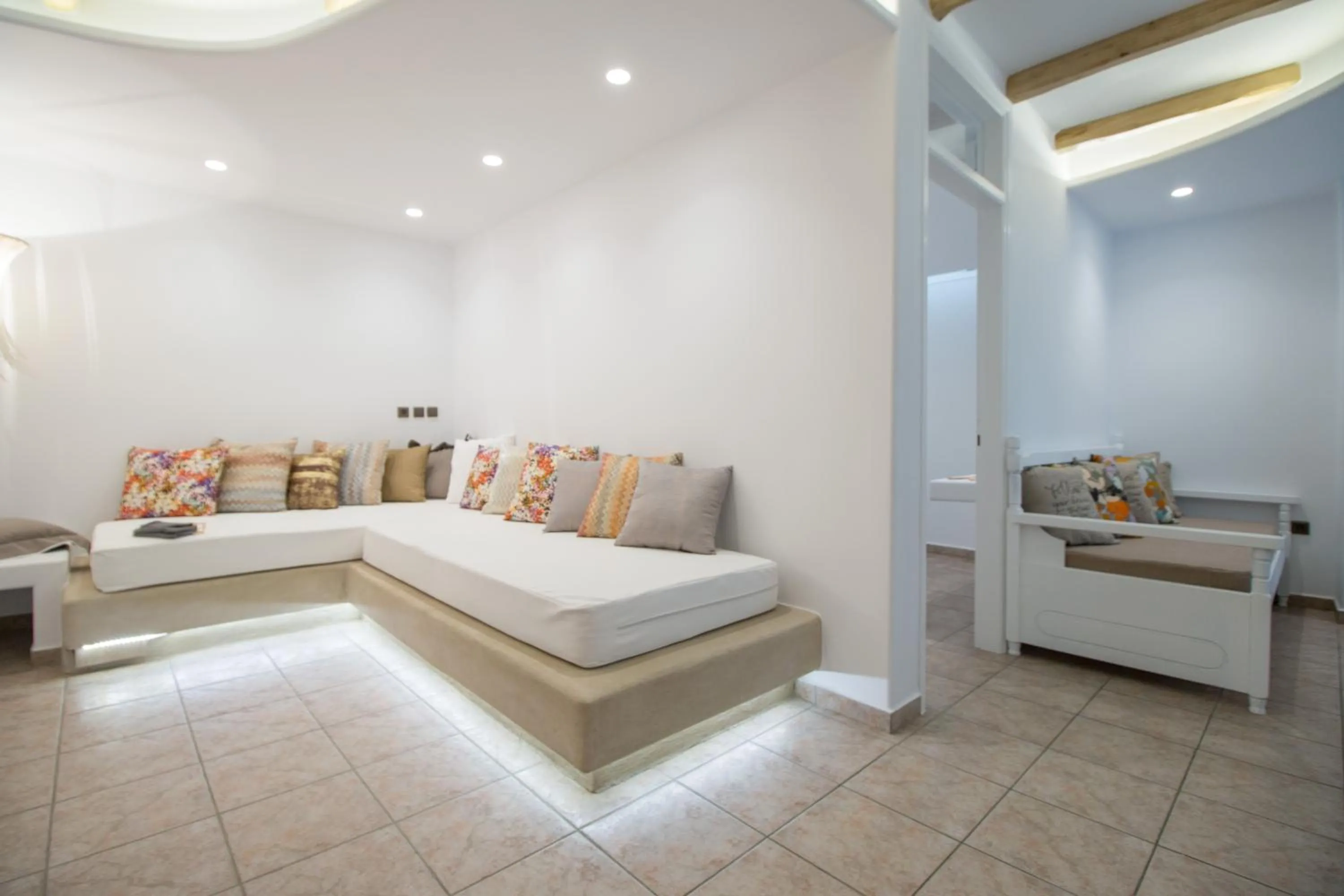 Bedroom, Bed in Spiros