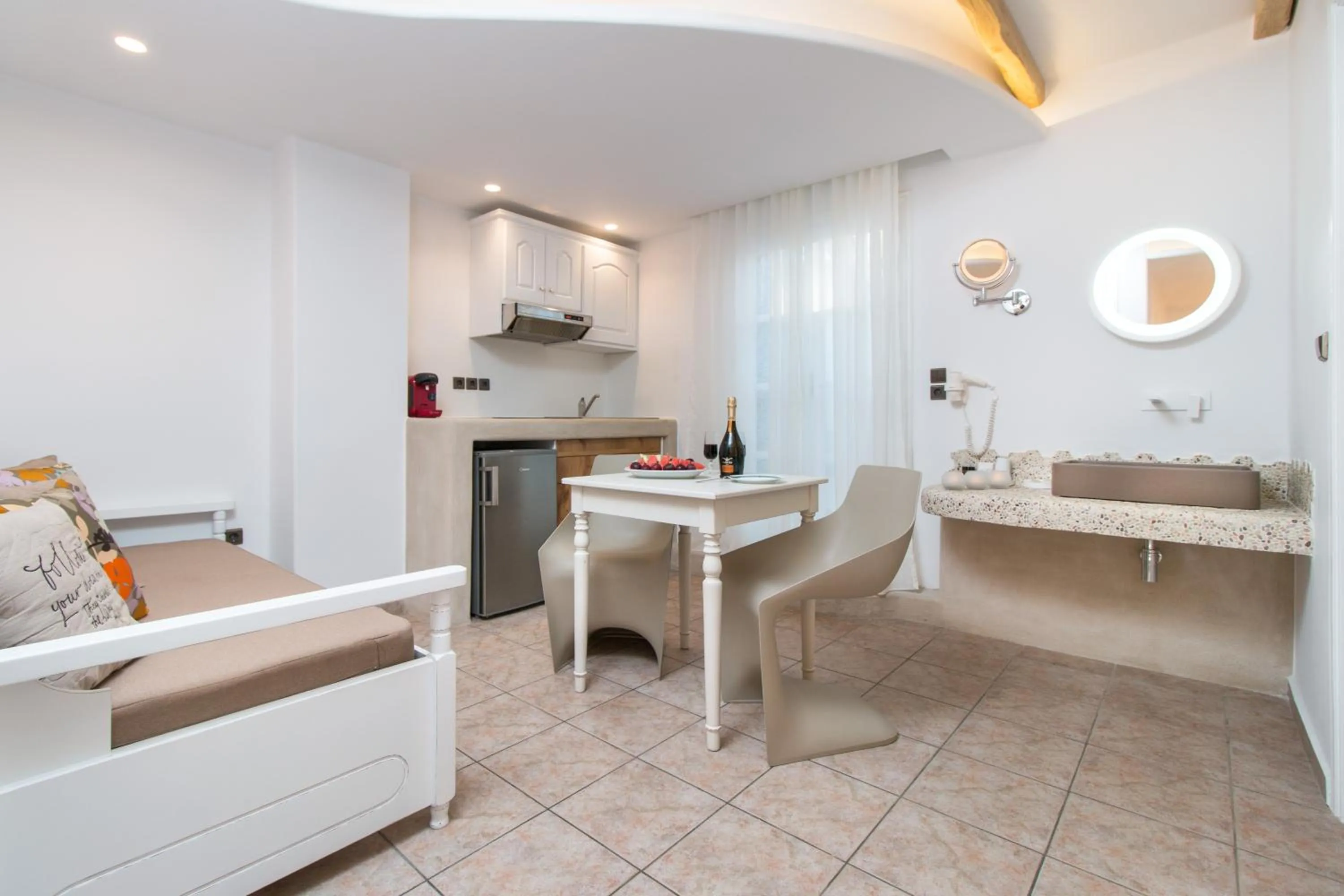 Kitchen or kitchenette in Spiros