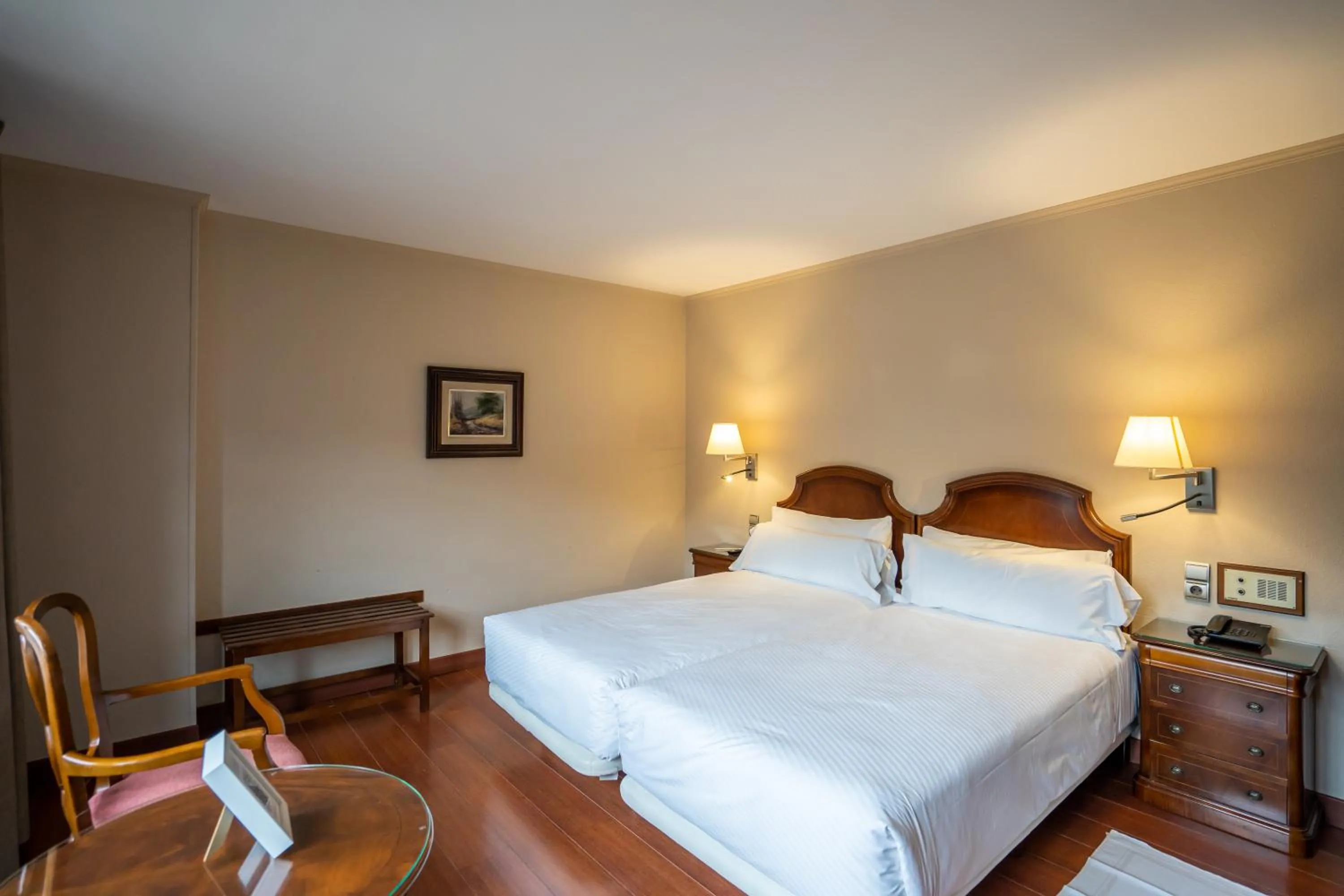 Photo of the whole room, Bed in Abba Xalet Suites Hotel