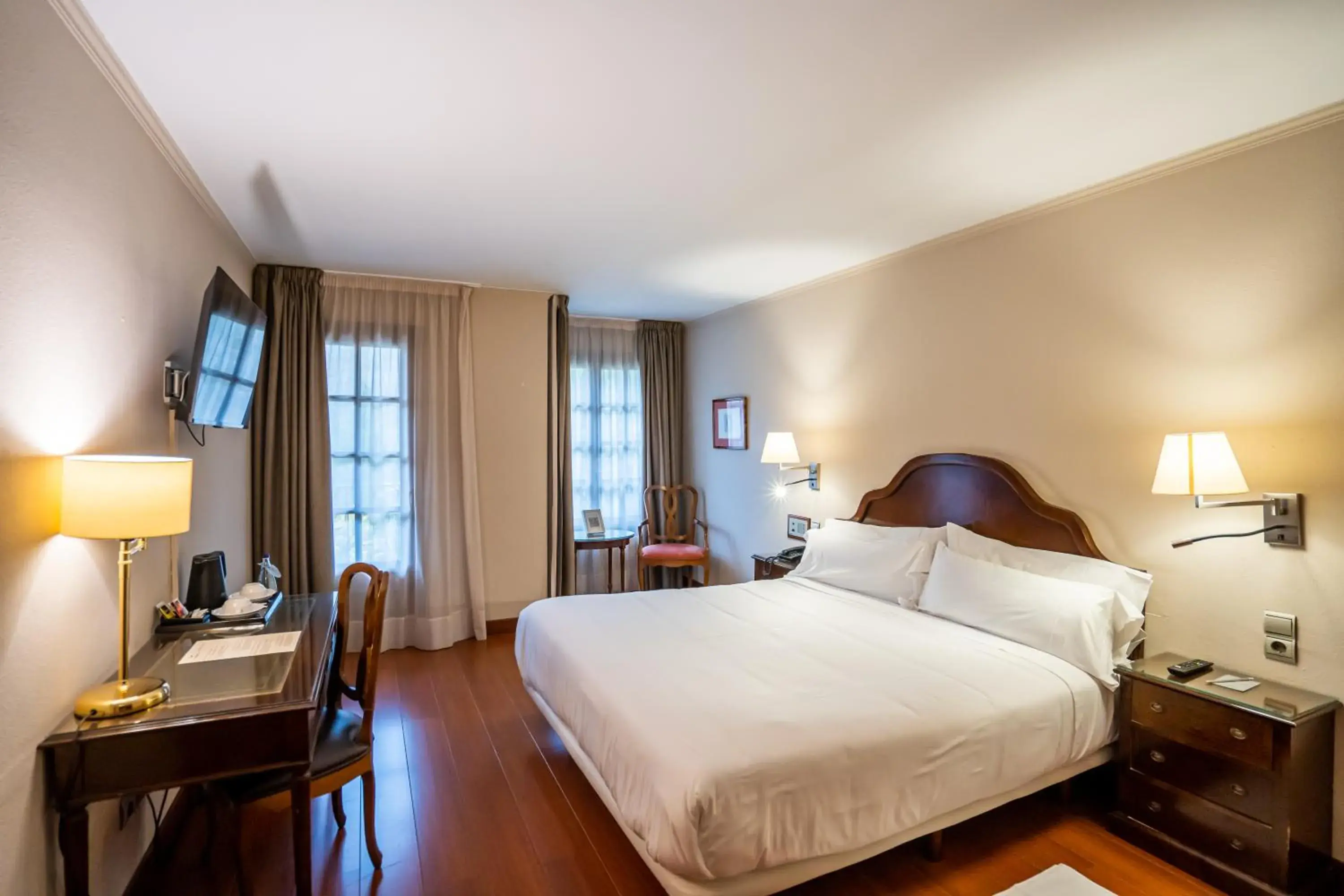 Photo of the whole room, Bed in Abba Xalet Suites Hotel Photo of the whole room, Bed in Abba Xalet Suites Hotel