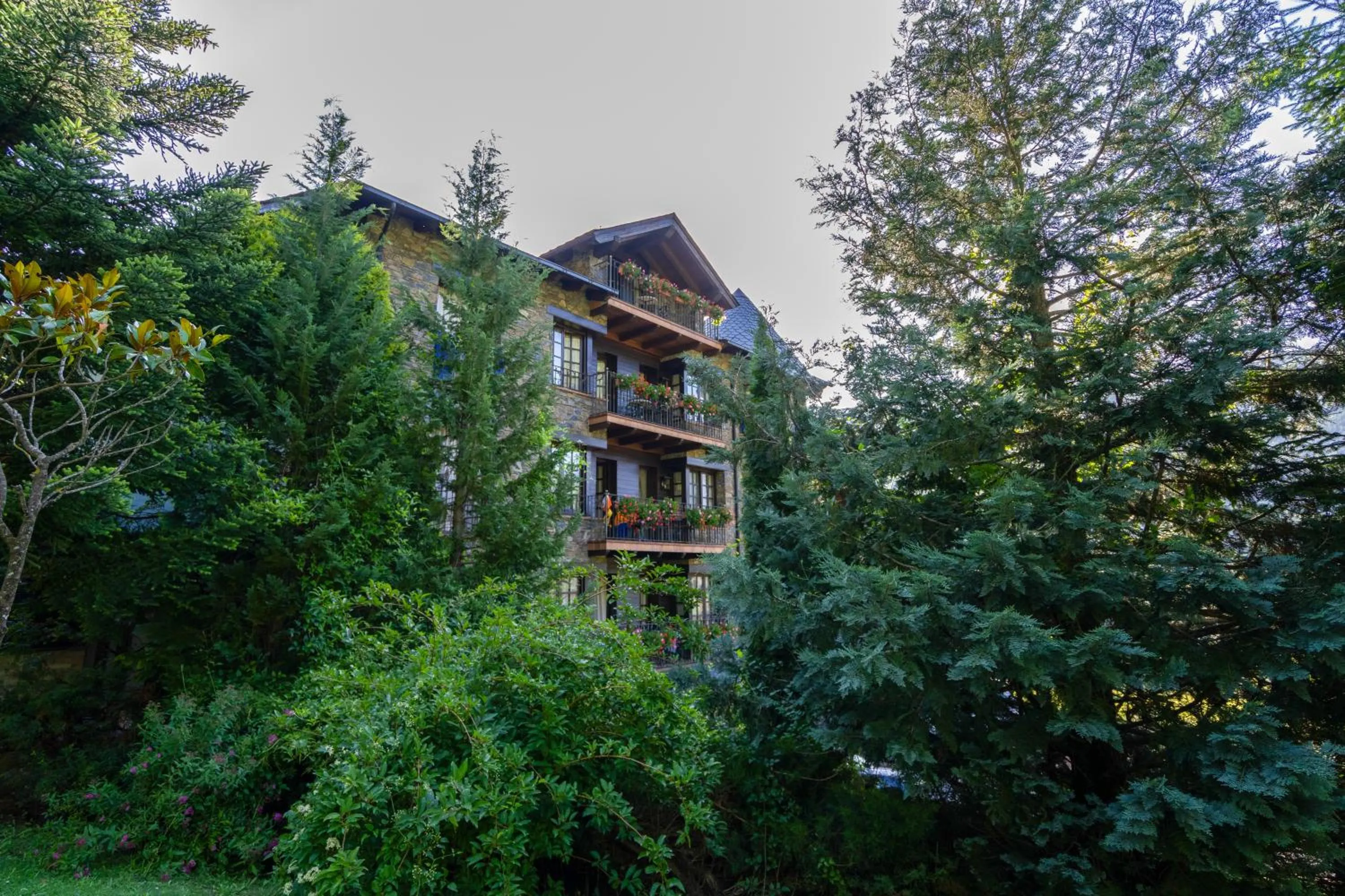 Property building in Abba Xalet Suites Hotel