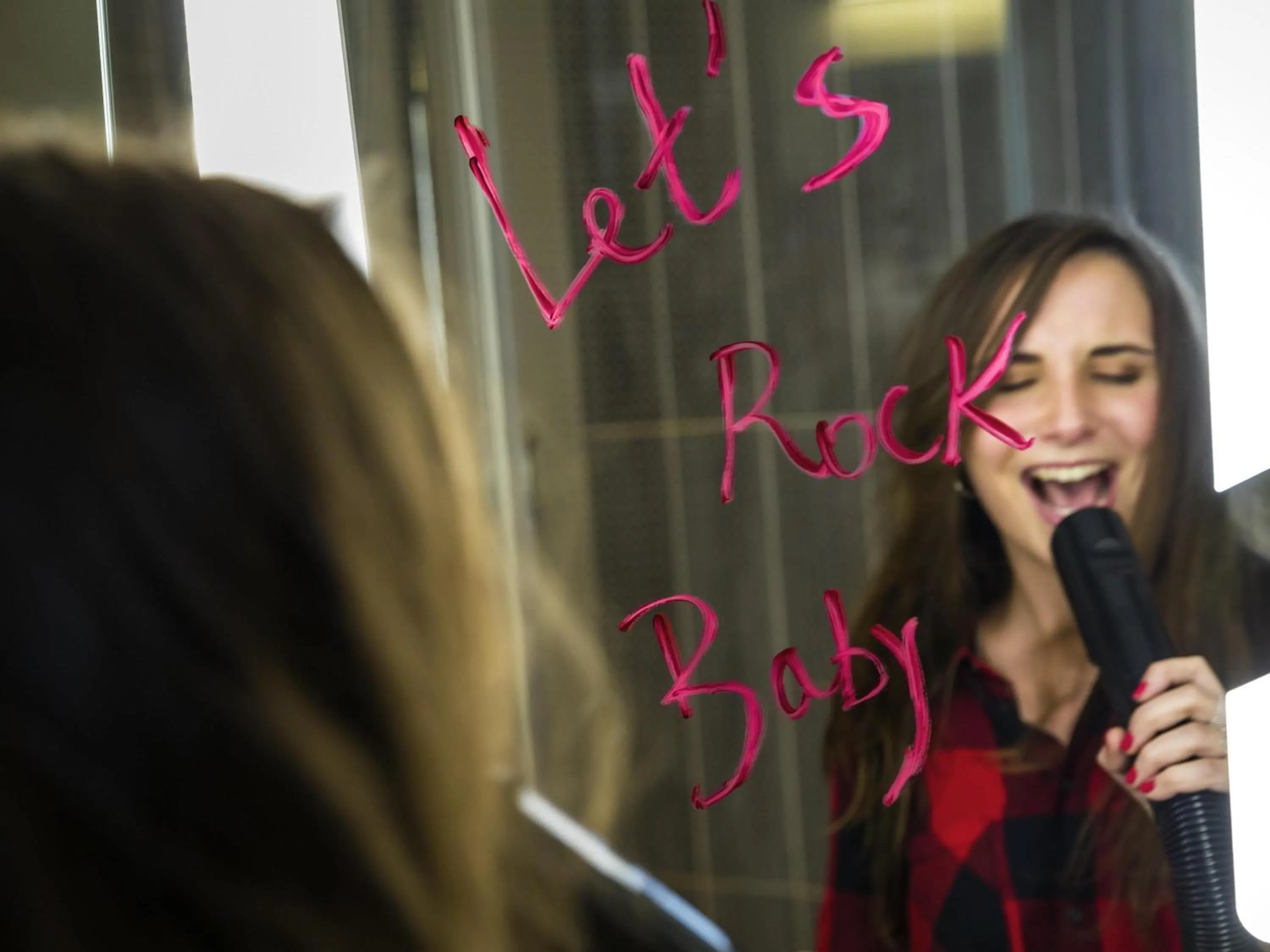 Bedroom in ibis Saint Quentin en Yvelines - Vélodrome