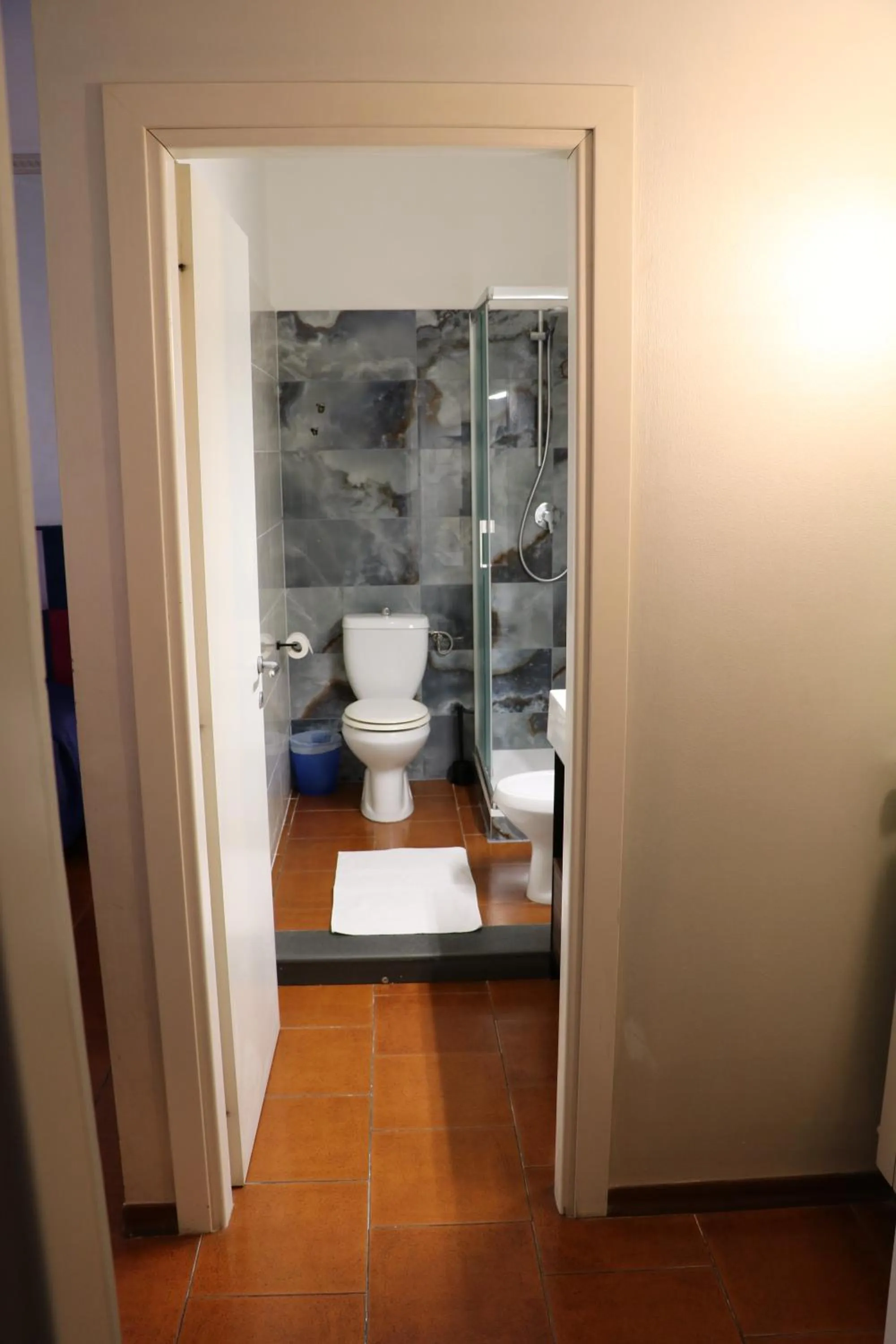 Bathroom in L'elefante