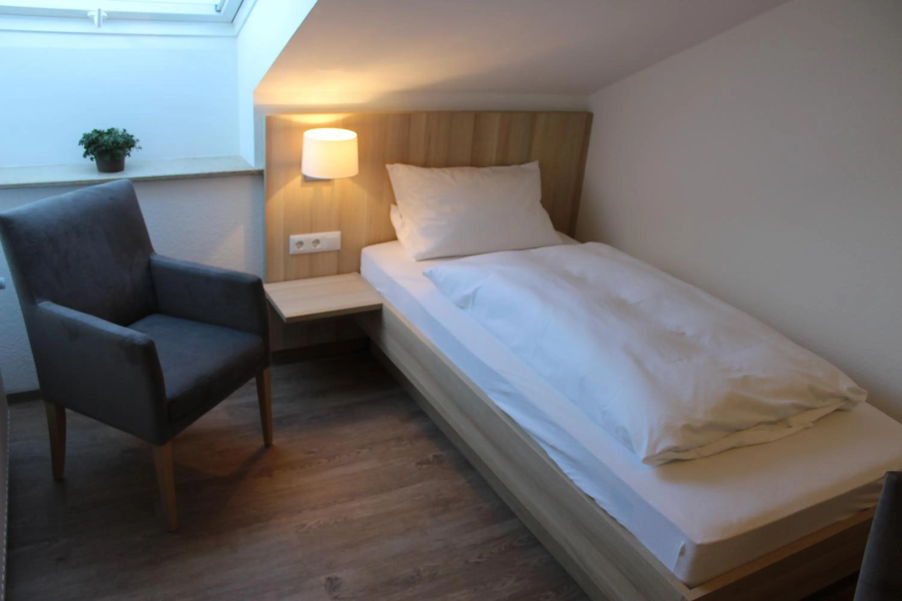 Bed in Gasthof und Pension zum Löwen