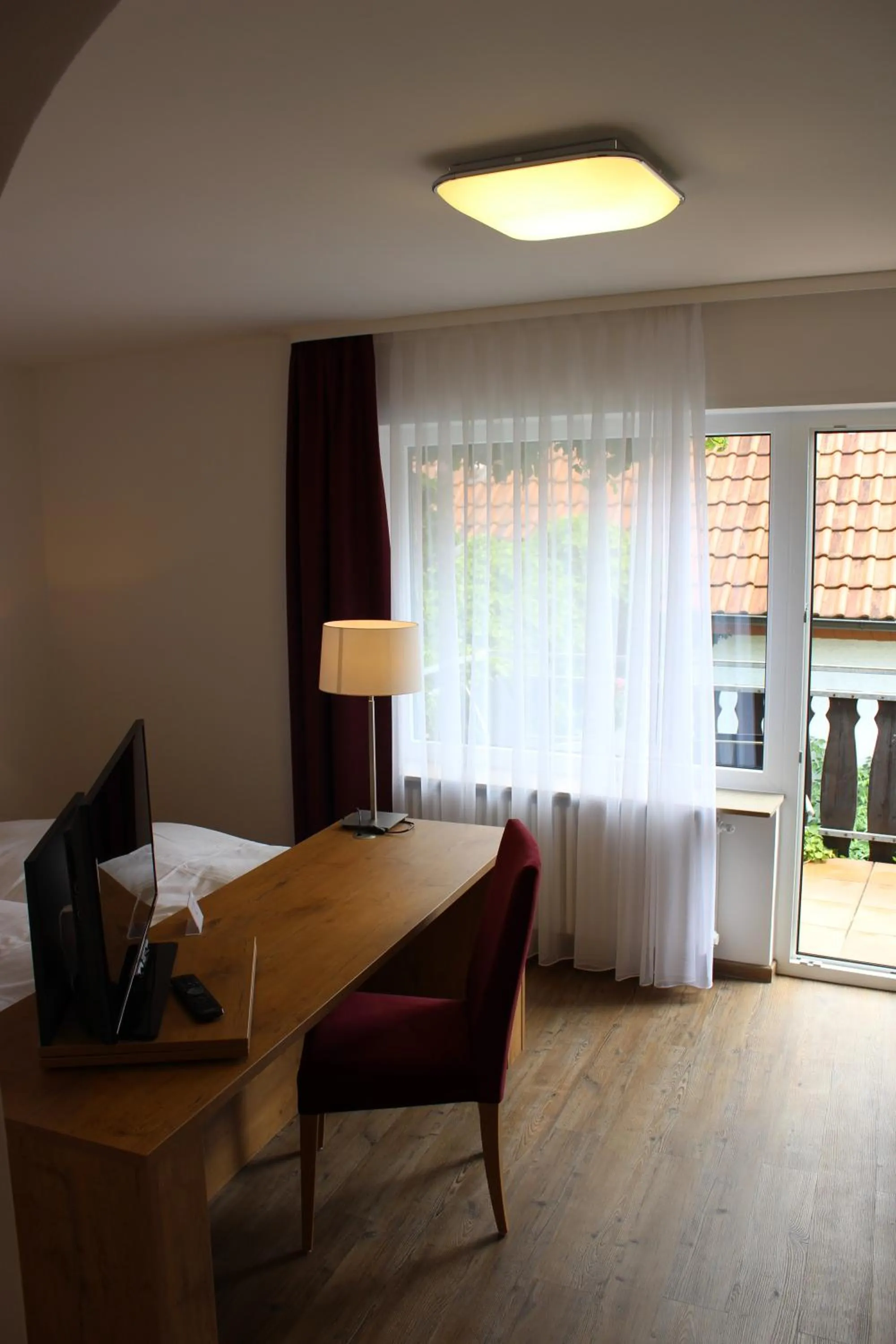 Decorative detail, Bed in Gasthof und Pension zum Löwen