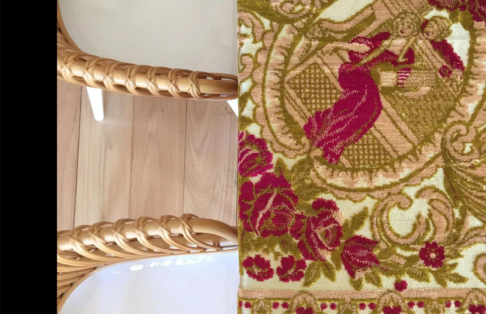 Decorative detail in Talè Restaurant & Suite