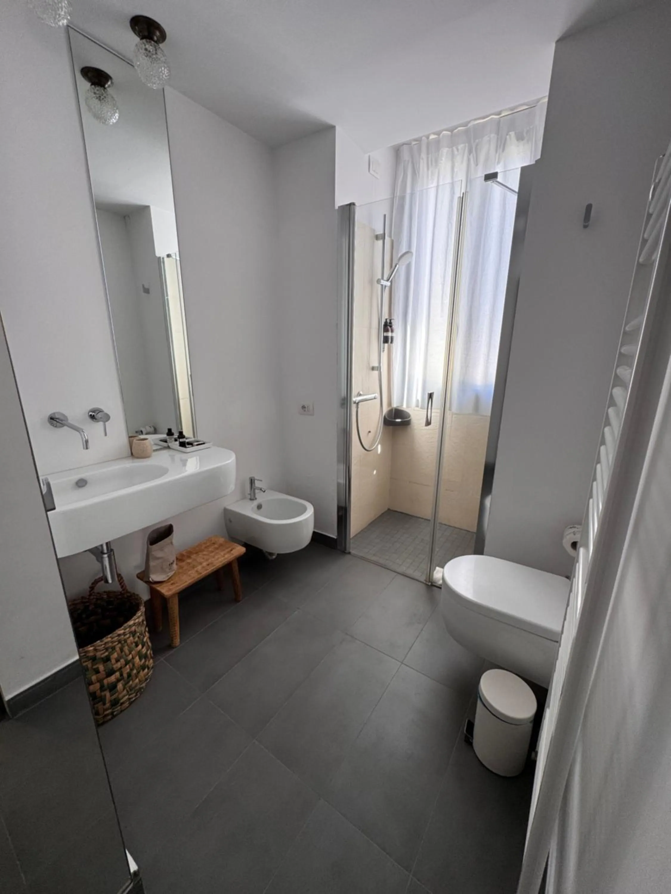 Bed in Talè Restaurant & Suite