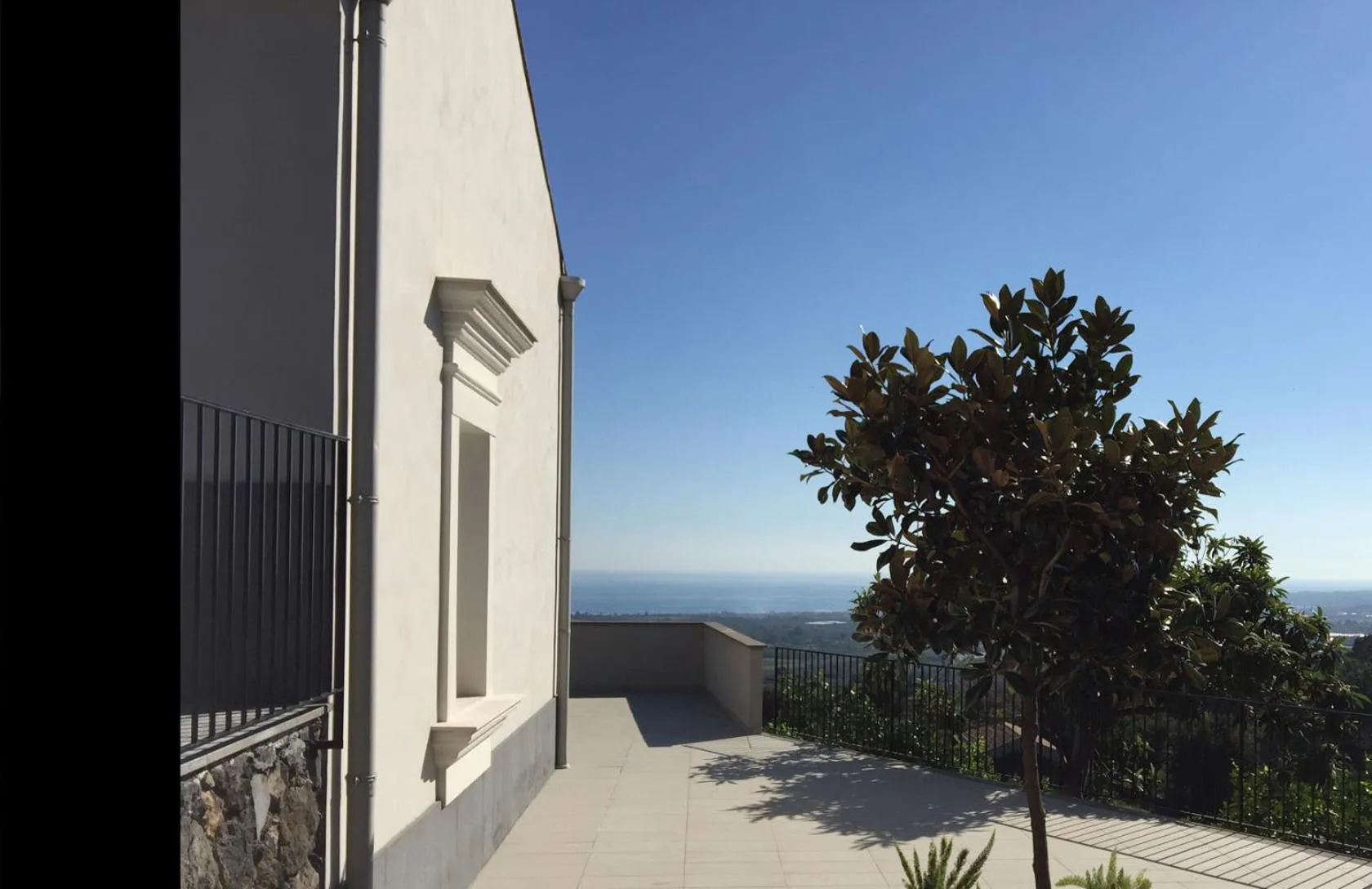 Talè Restaurant & Suite