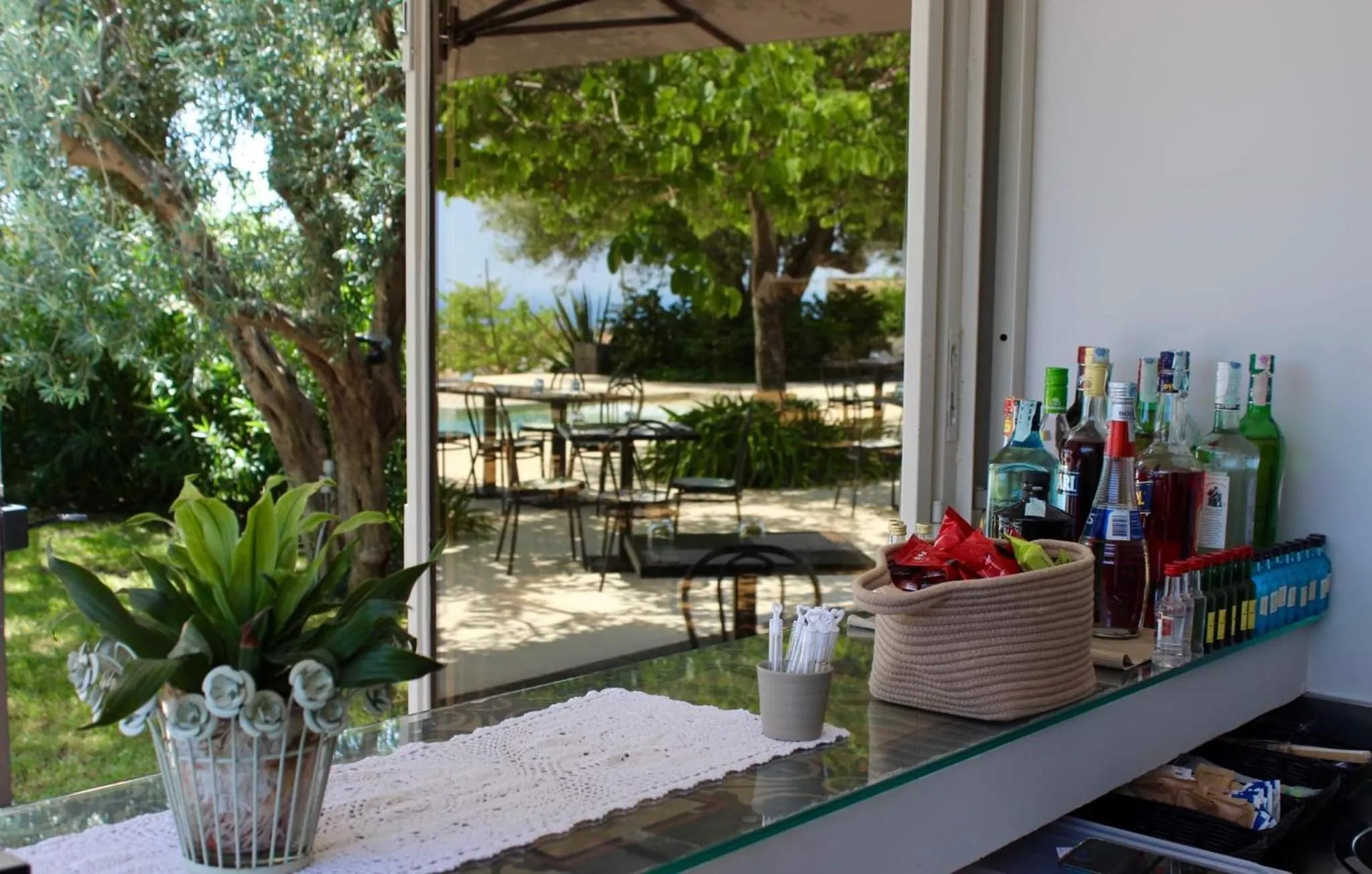 Talè Restaurant & Suite