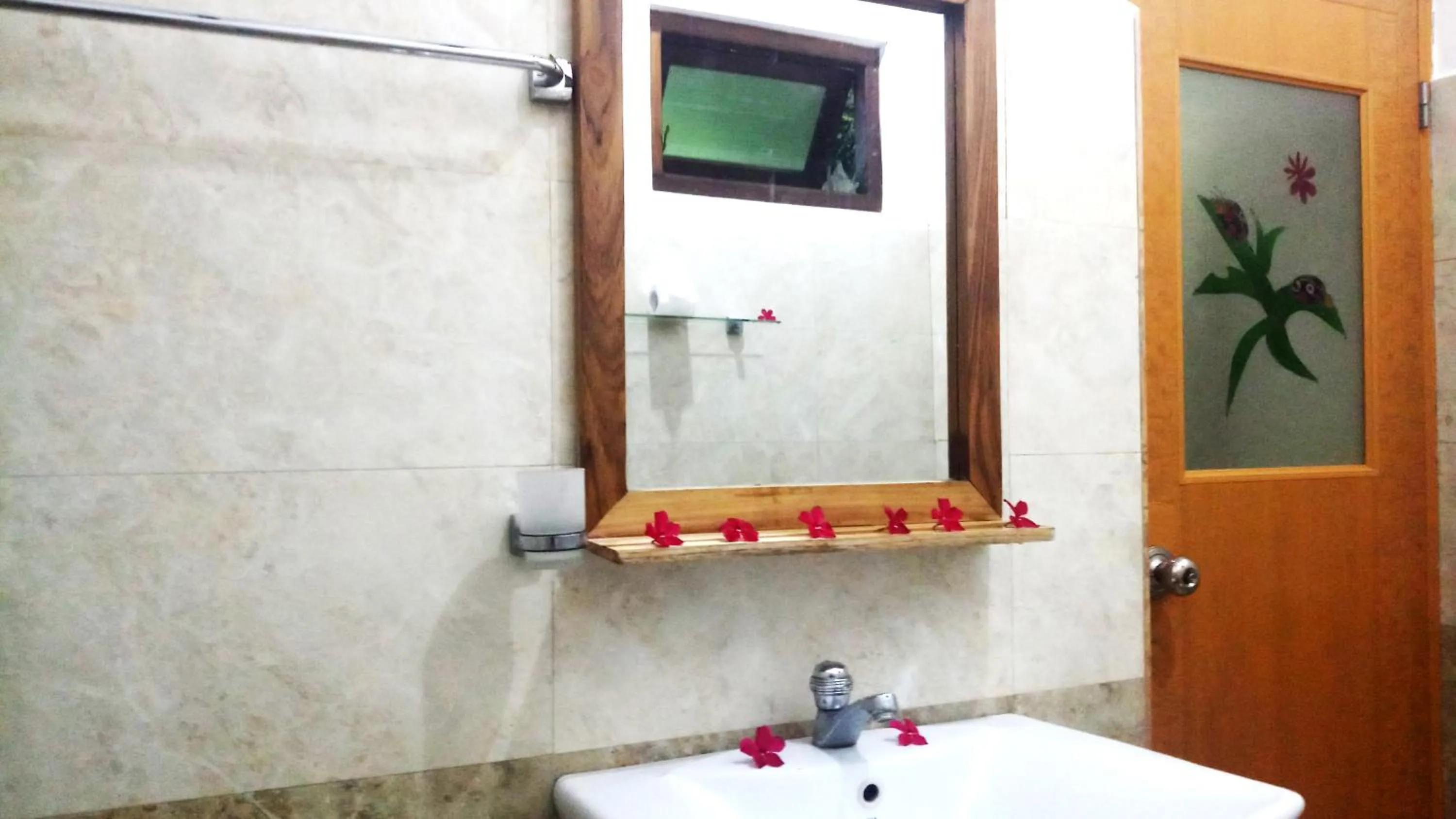 Bathroom in Eagle Homestay