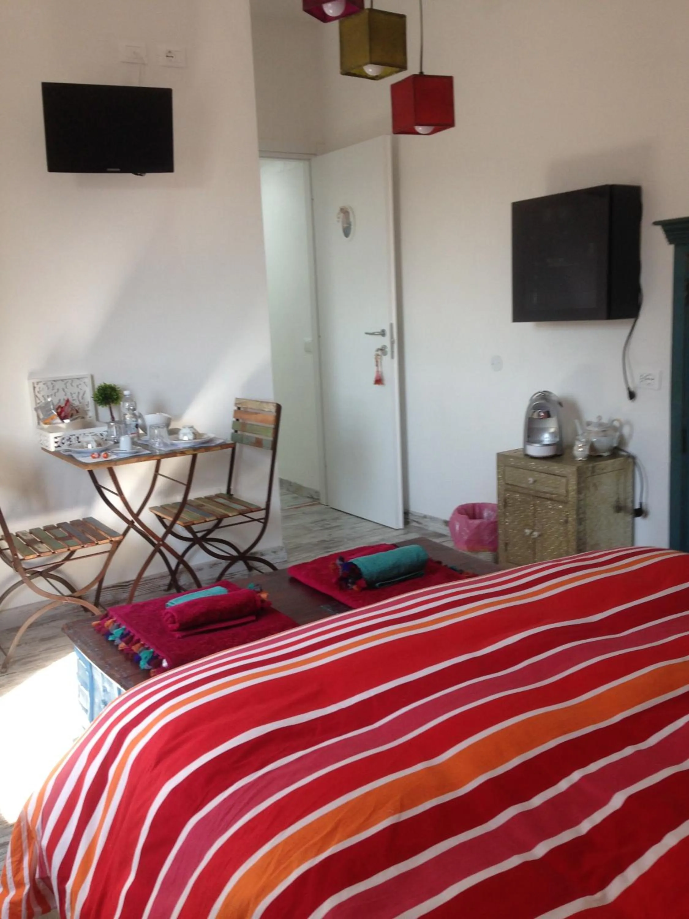 Photo of the whole room, Bed in Letto e Latte Roma Guest House