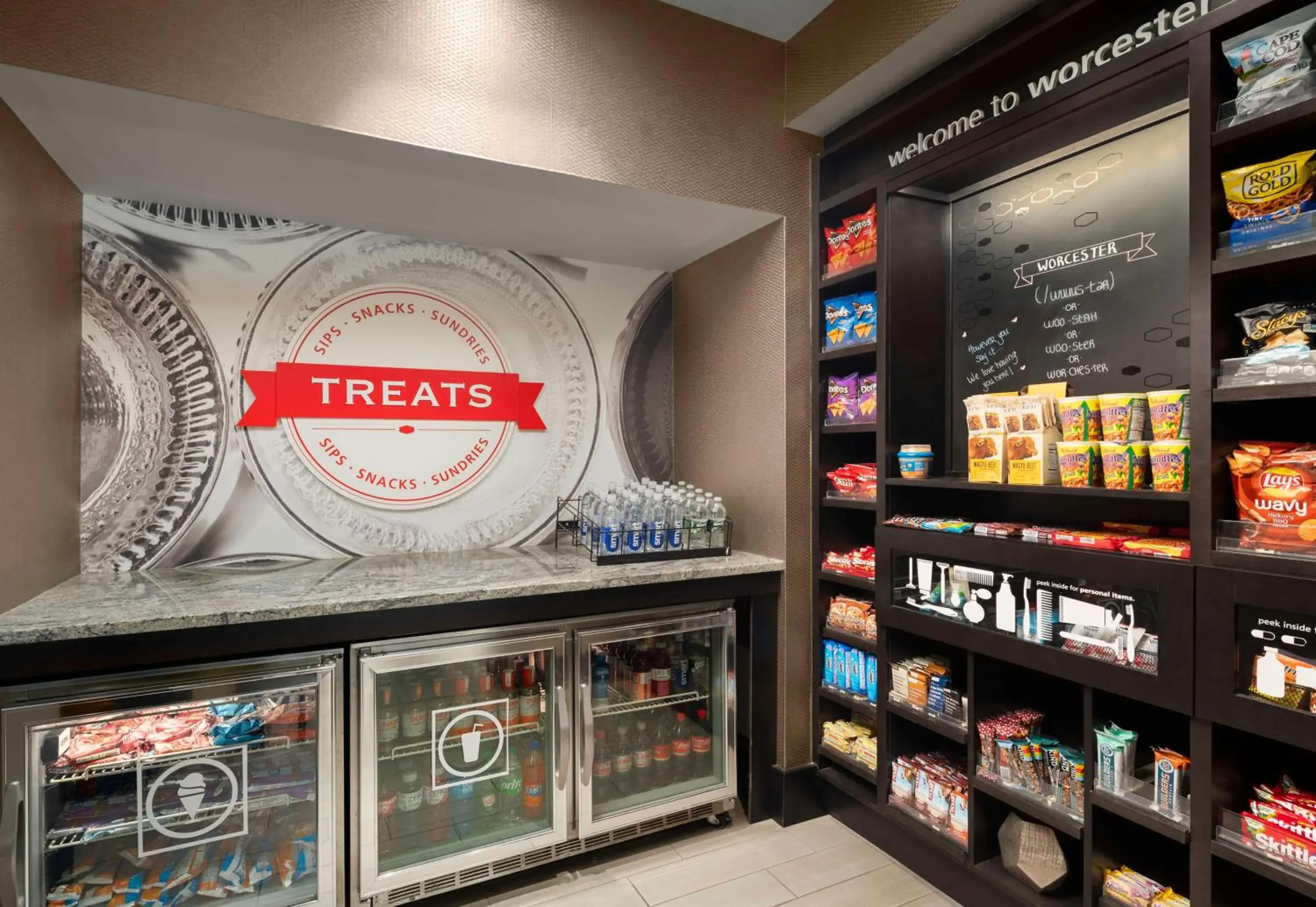 Restaurant/places to eat in Hampton Inn & Suites-Worcester, MA Restaurant/places to eat in Hampton Inn & Suites-Worcester, MA