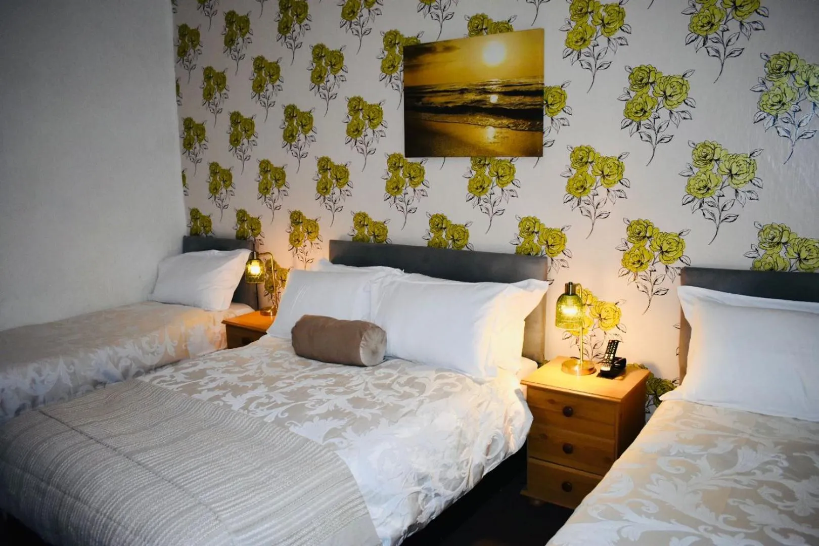 Bed in The Franklyn Hotel B&B