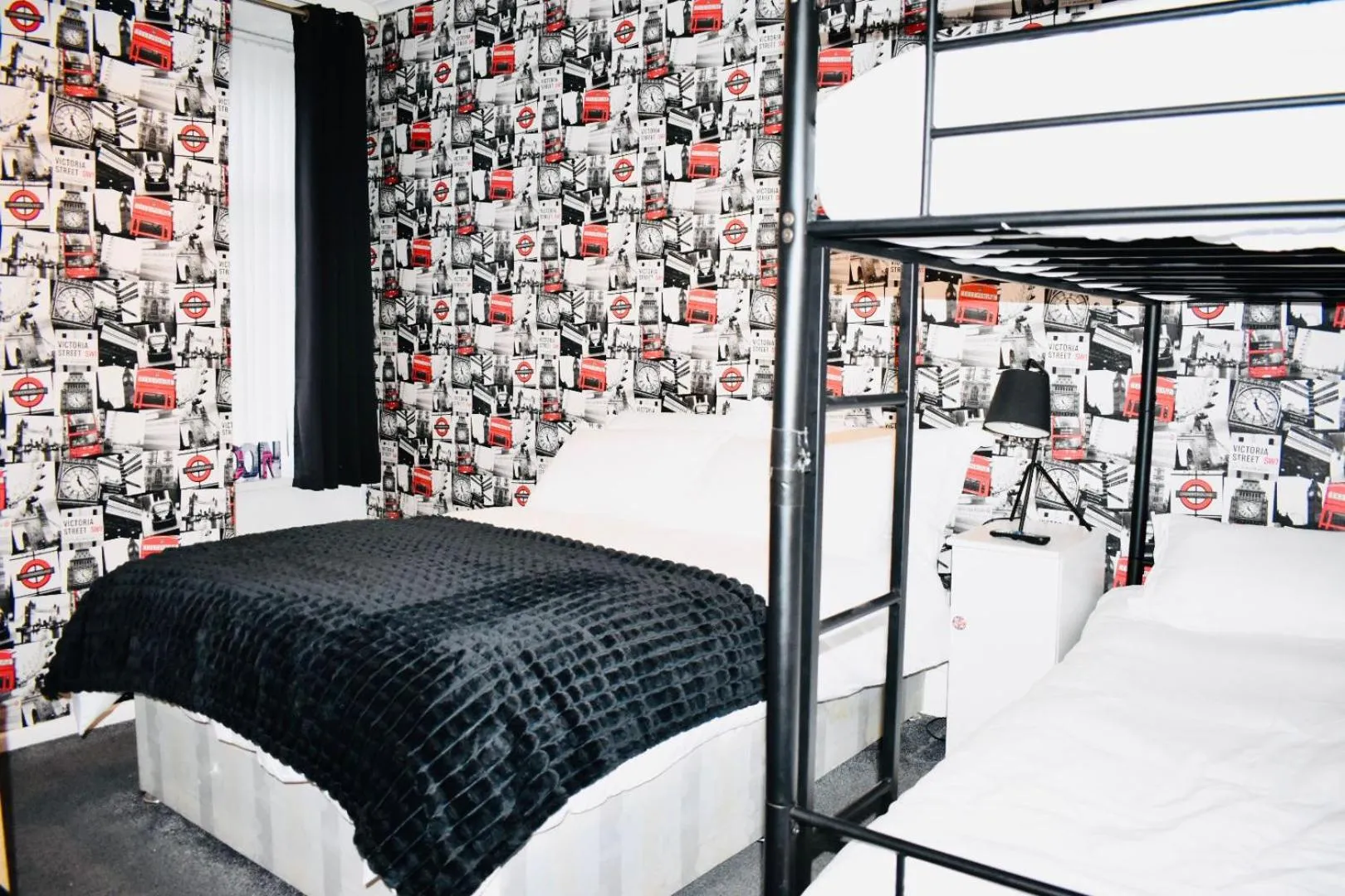 Bed in The Franklyn Hotel B&B