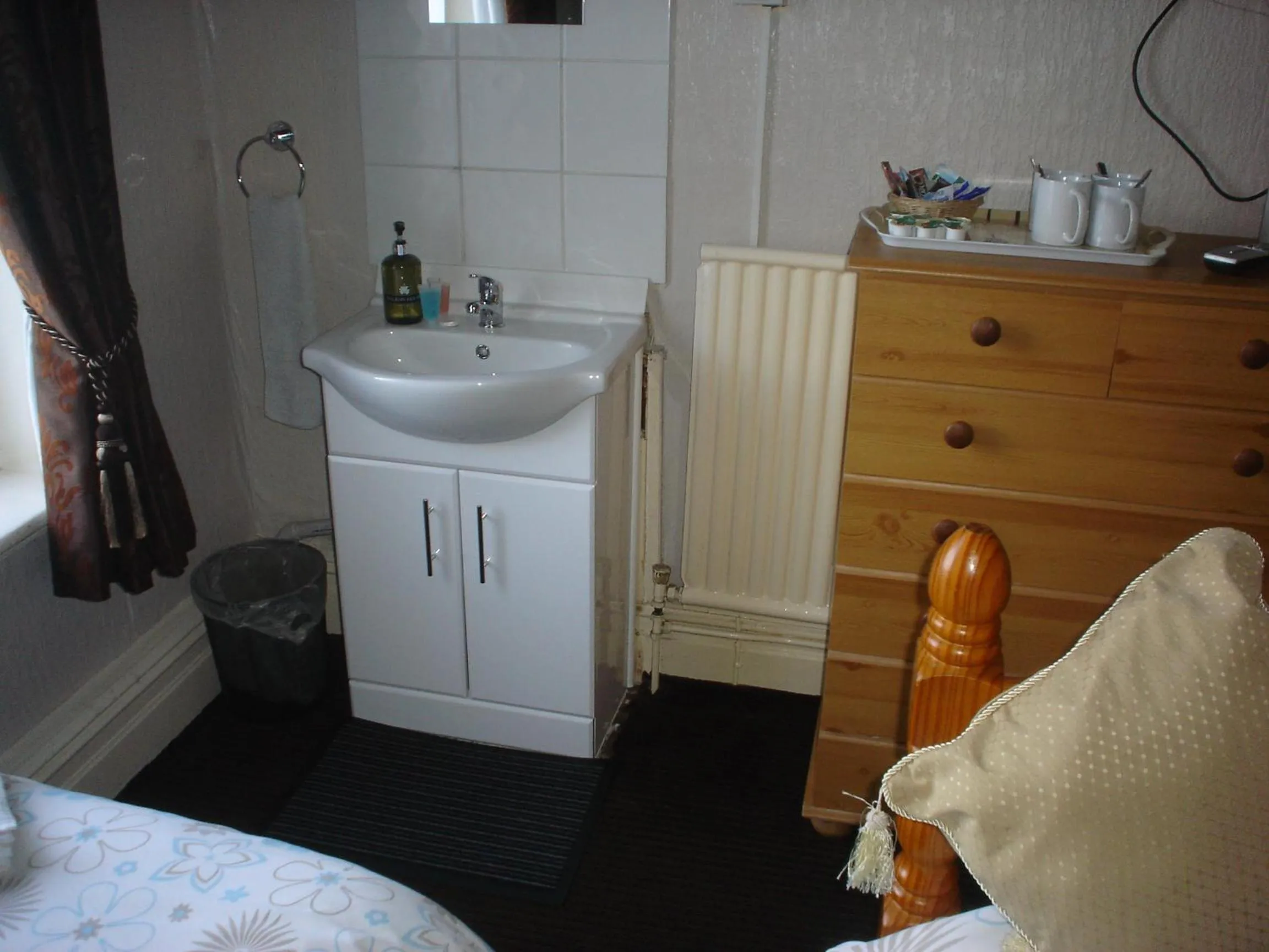 Bedroom, Bed in The Franklyn Hotel B&B